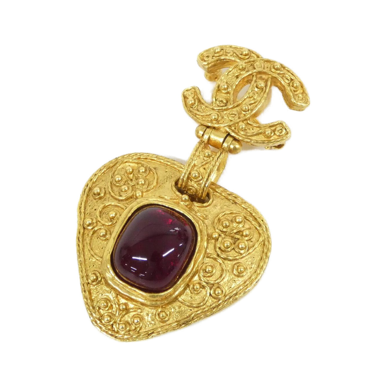 BROOCH