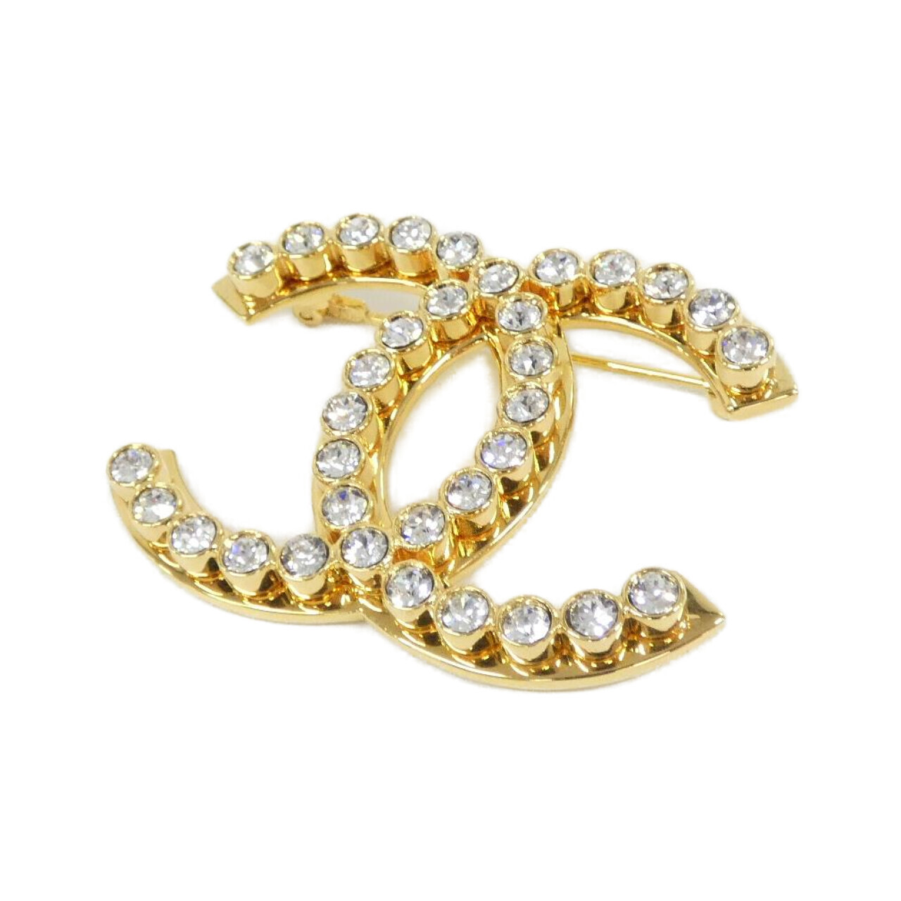 BROOCH