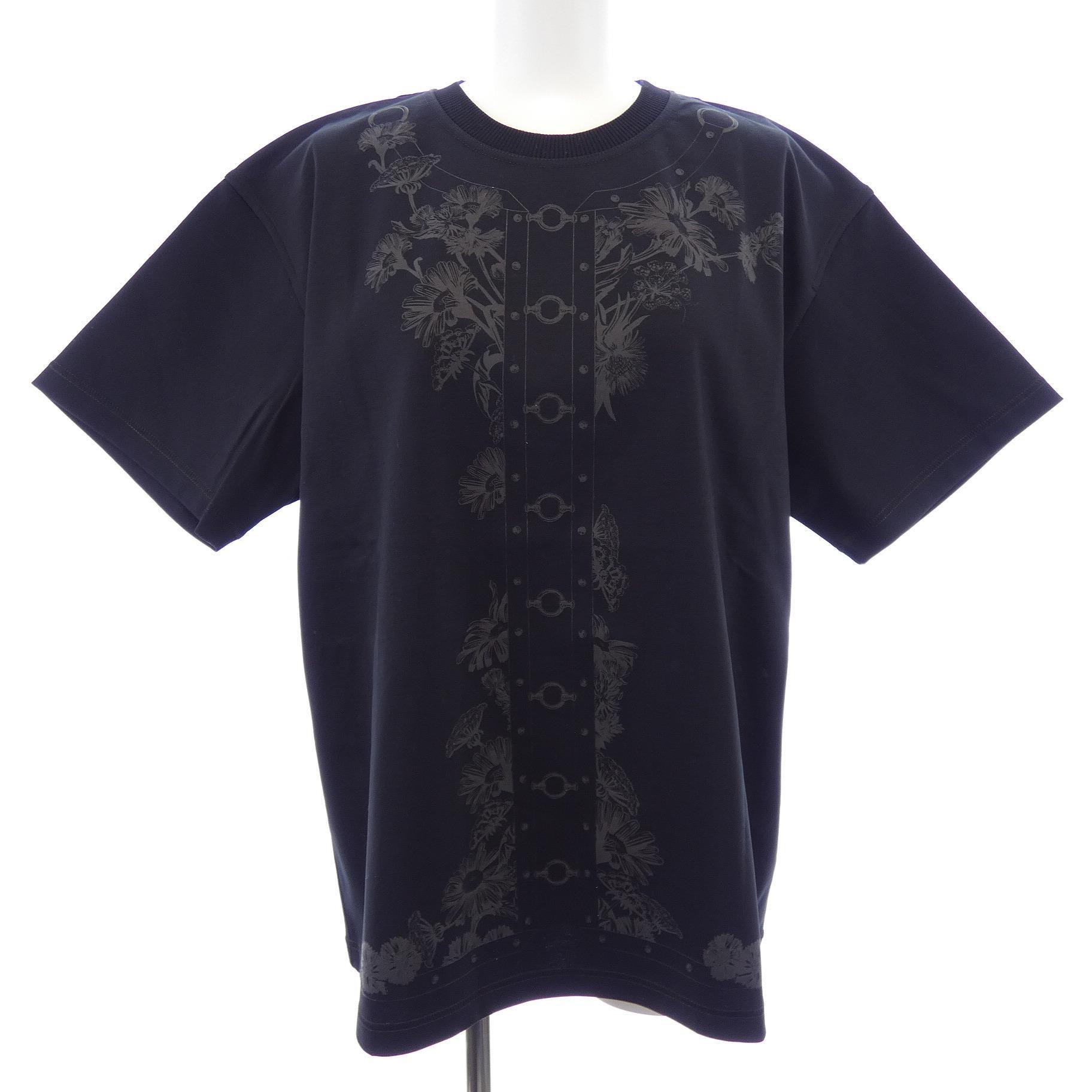 Ｔシャツ