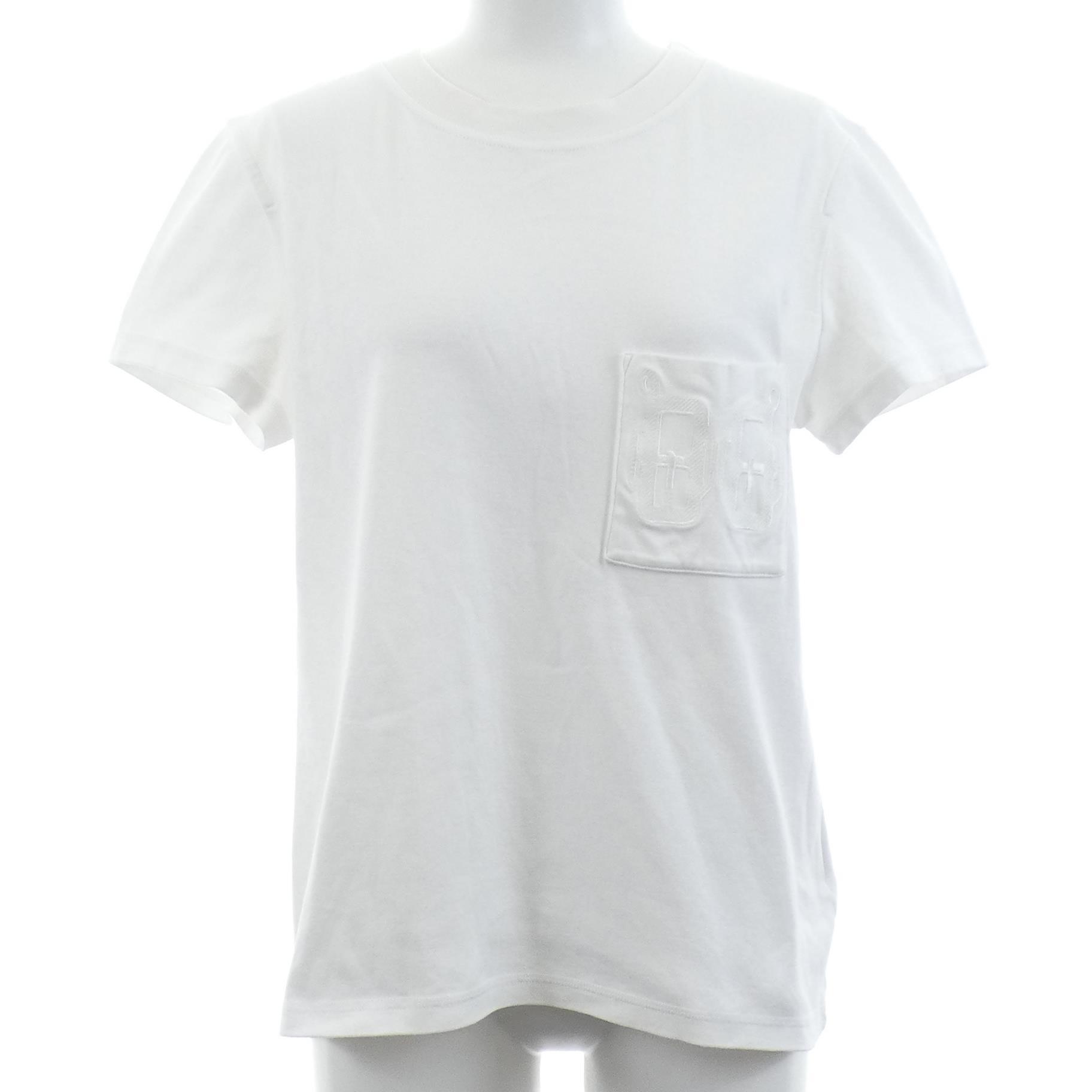 Ｔシャツ