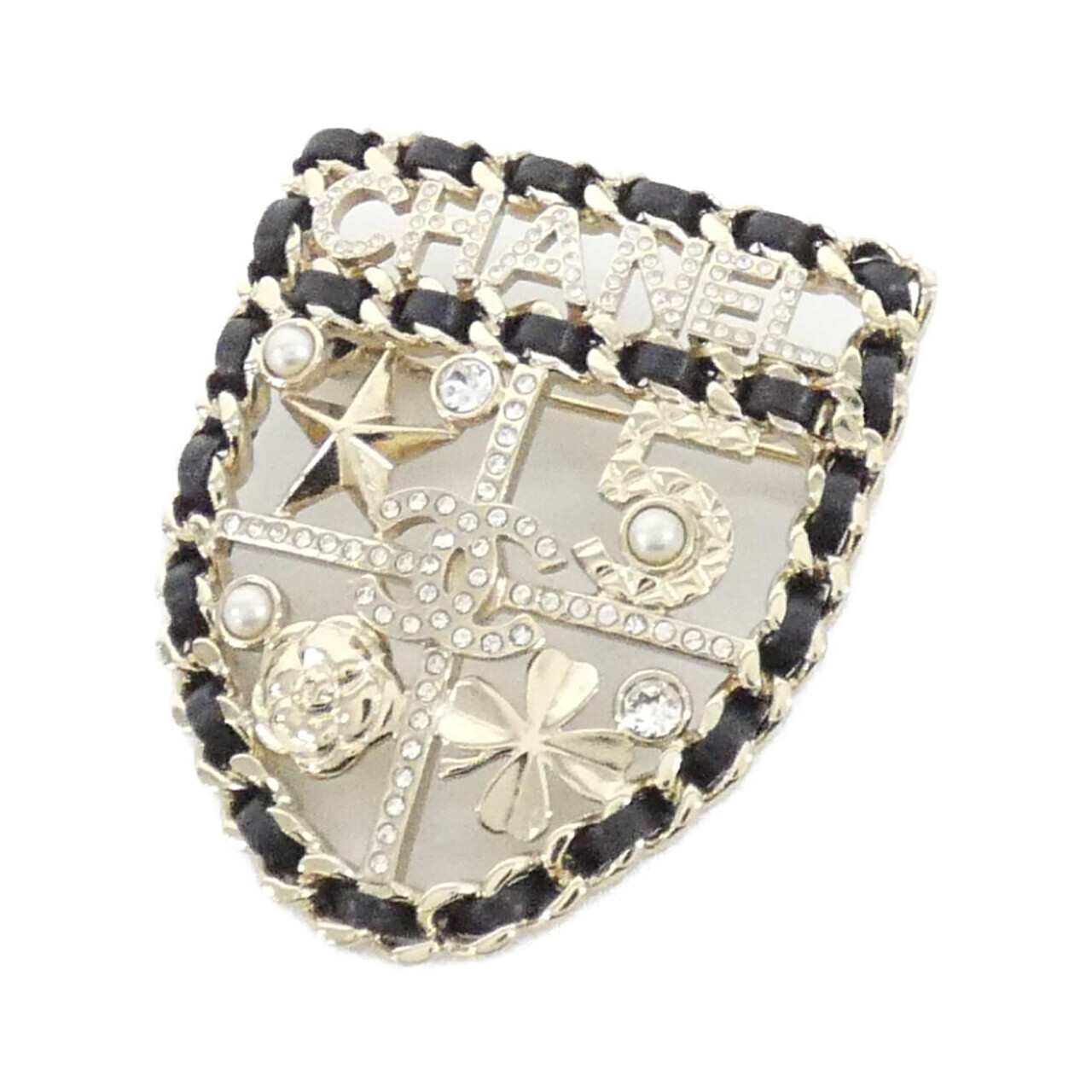 BROOCH