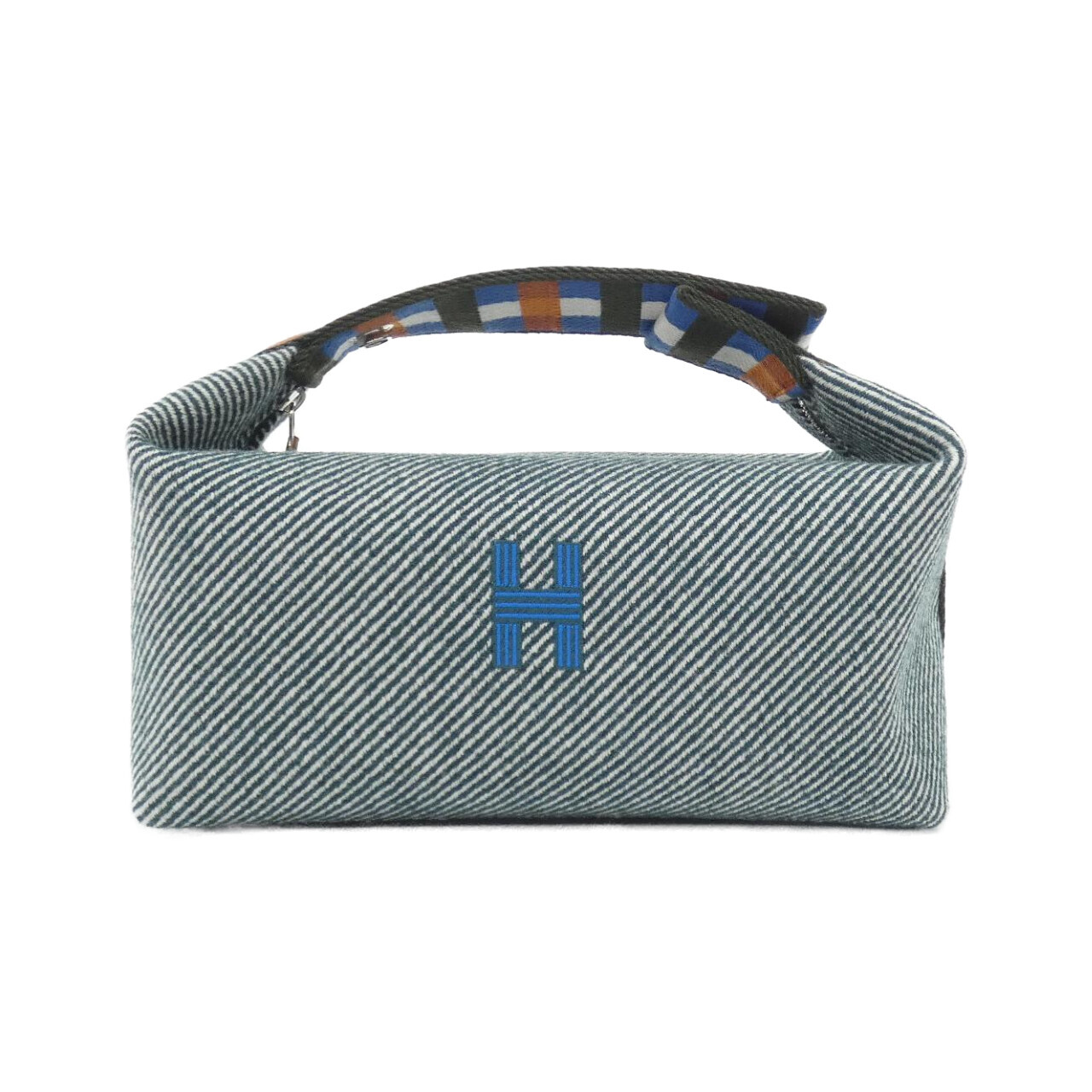 POUCH