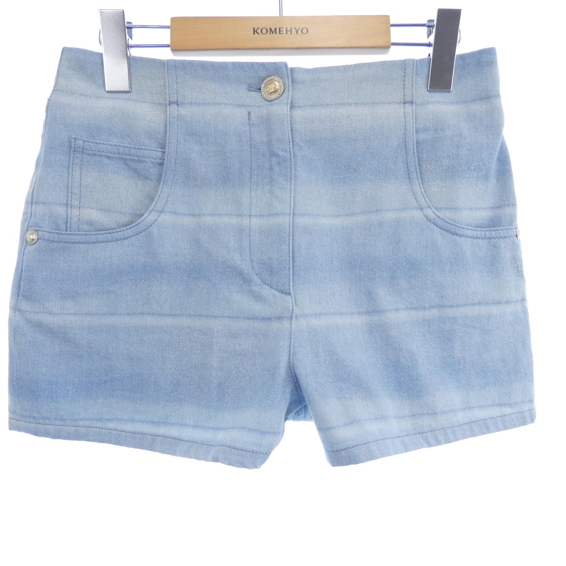 ショートパンツ