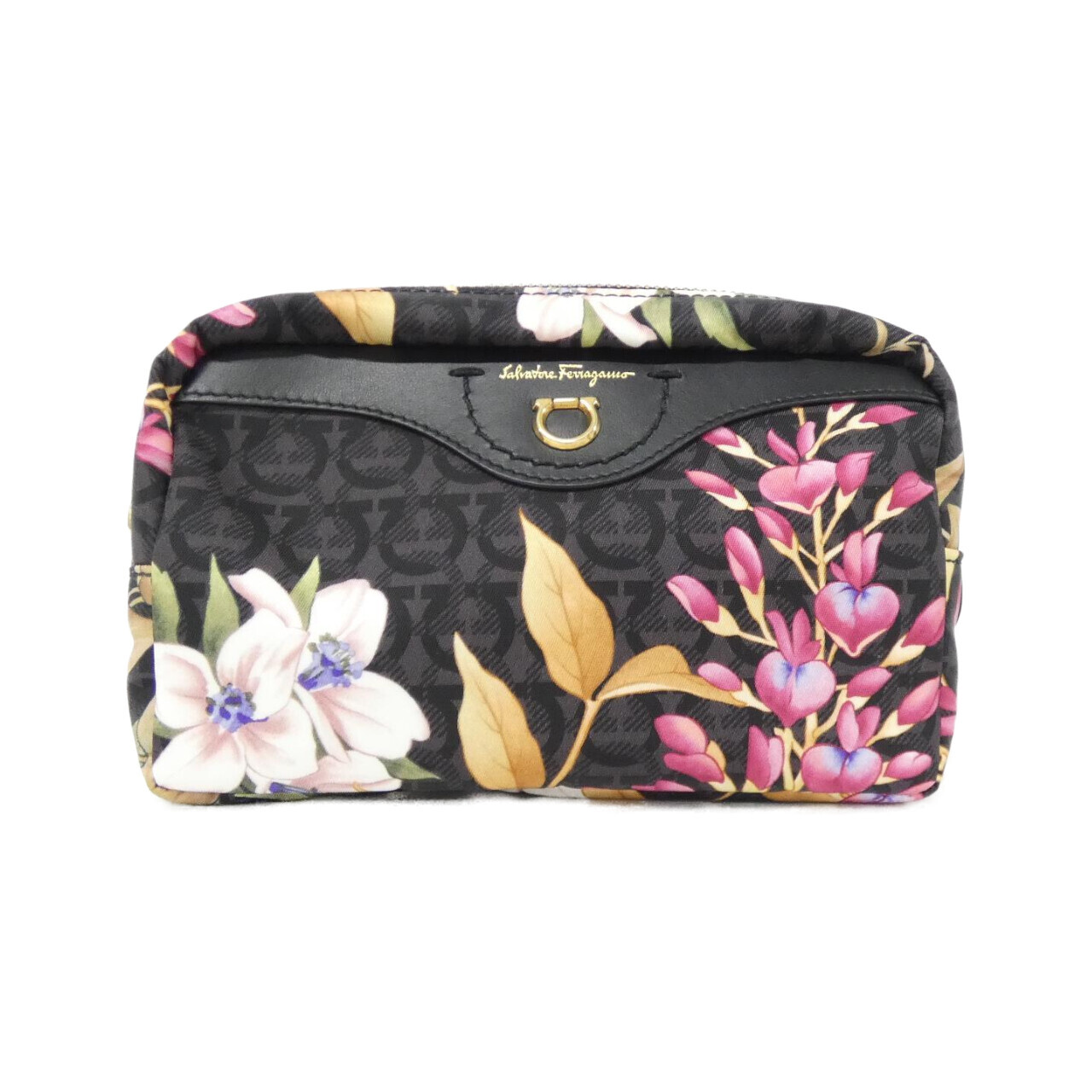 POUCH