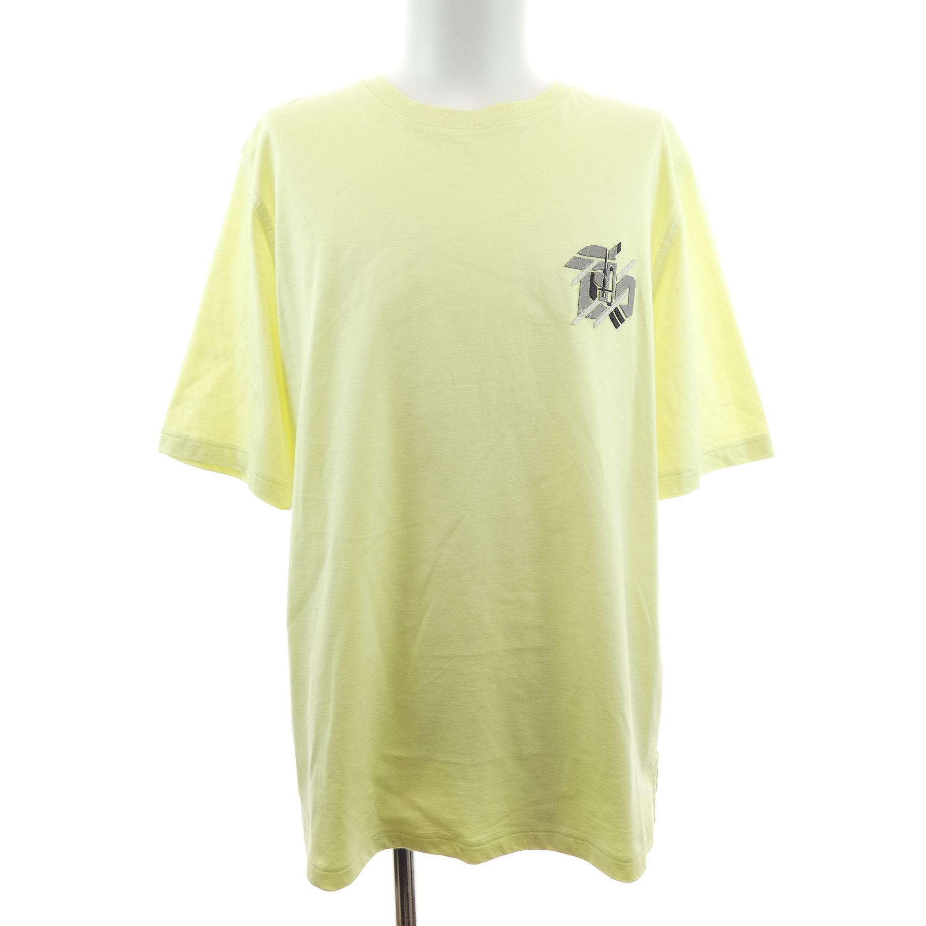 Ｔシャツ