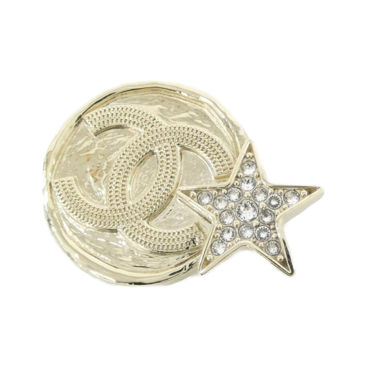 BROOCH