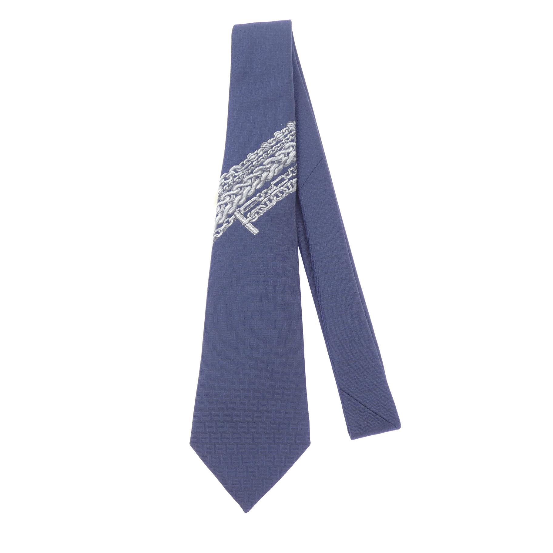 NECKTIE