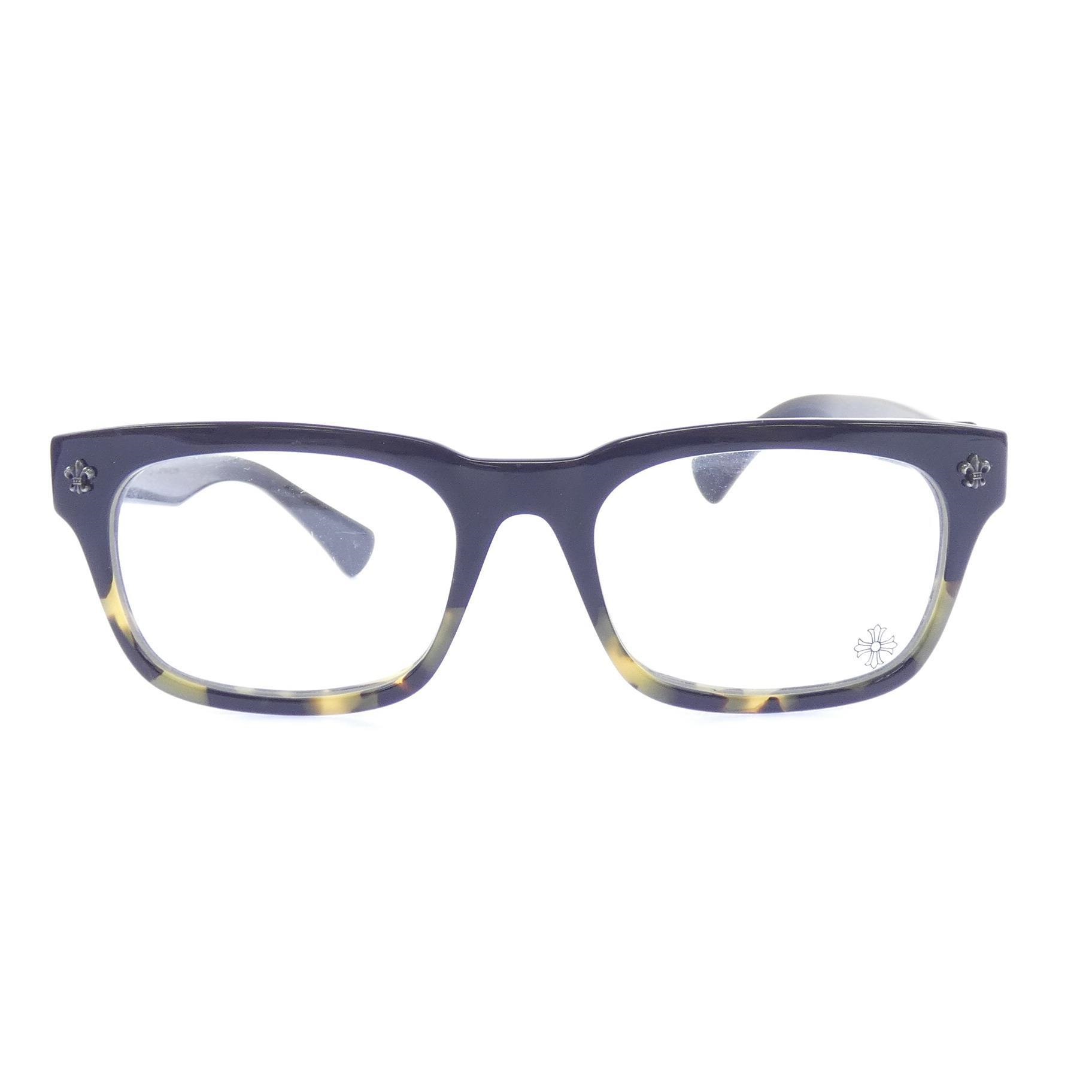 EYEWEAR