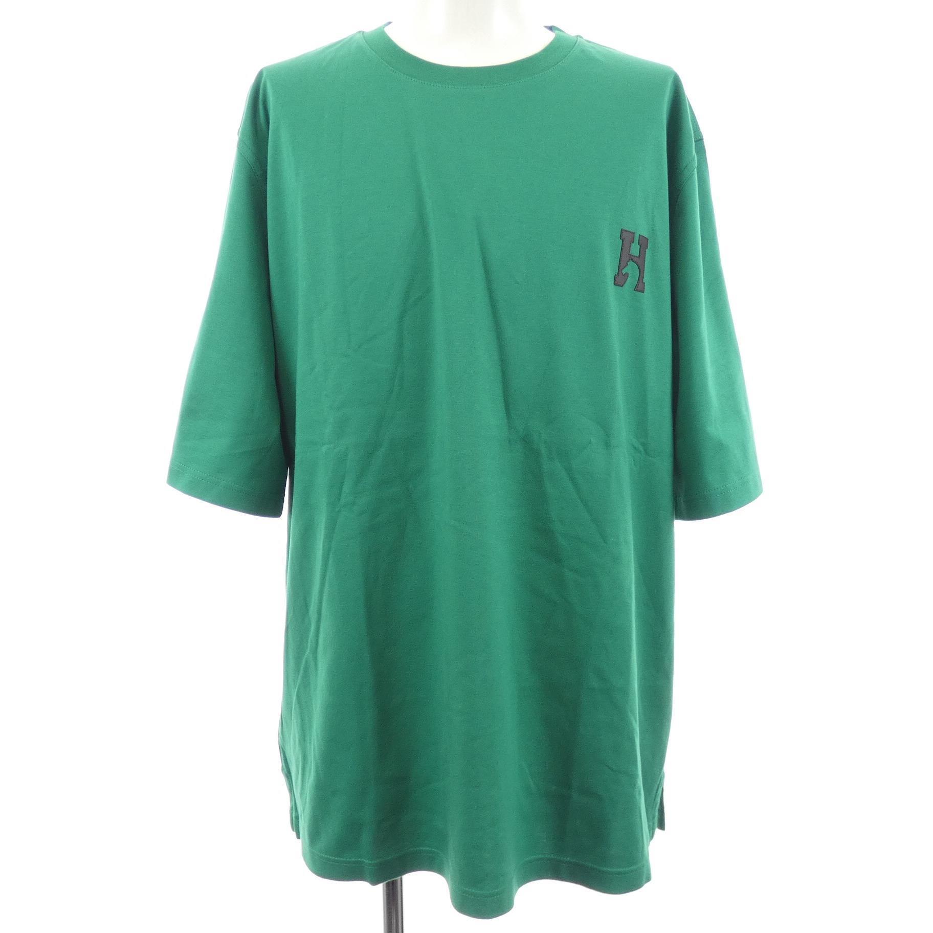 Ｔシャツ