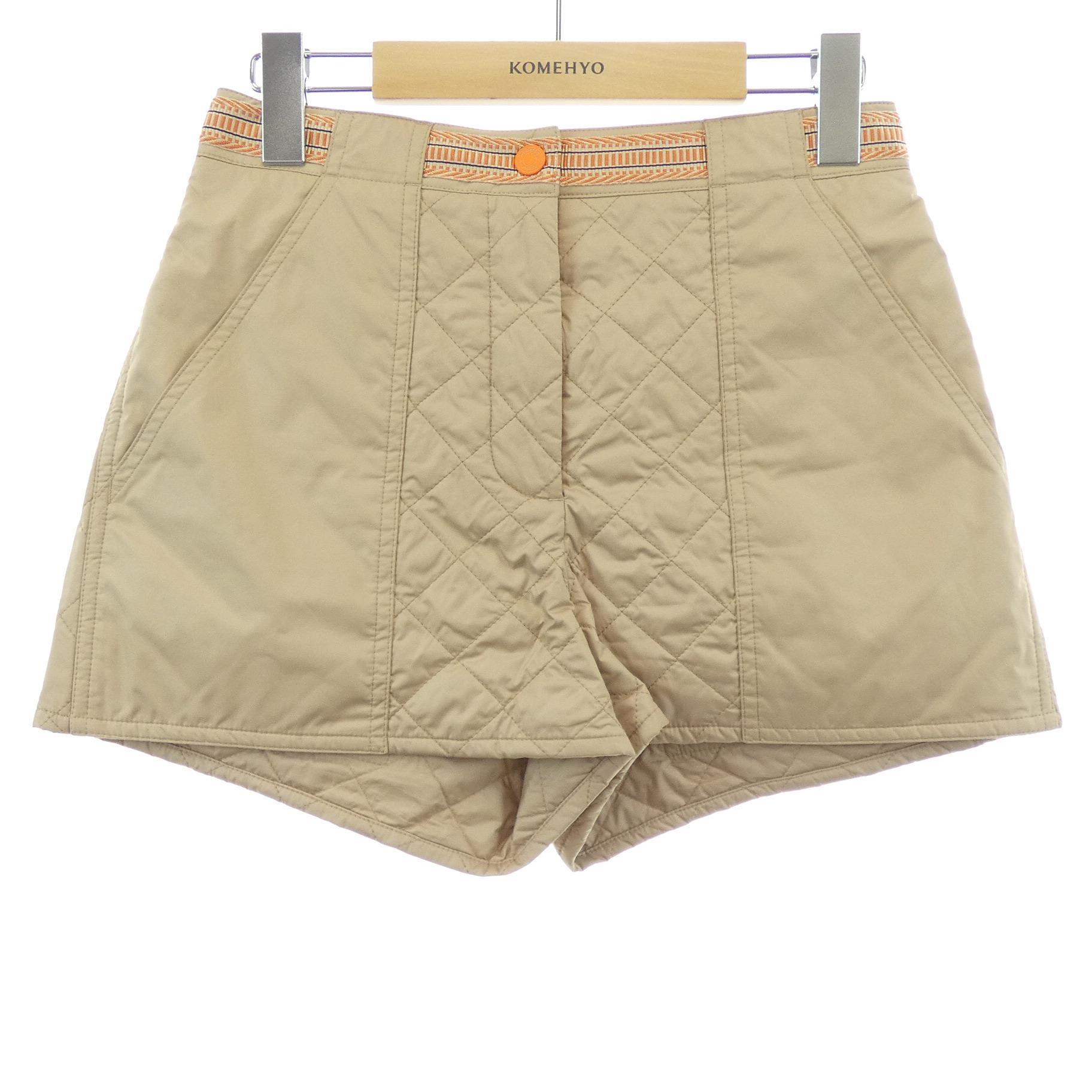 ショートパンツ