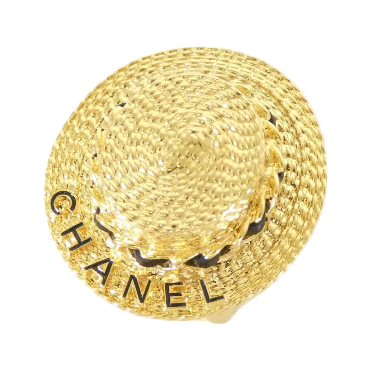 BROOCH