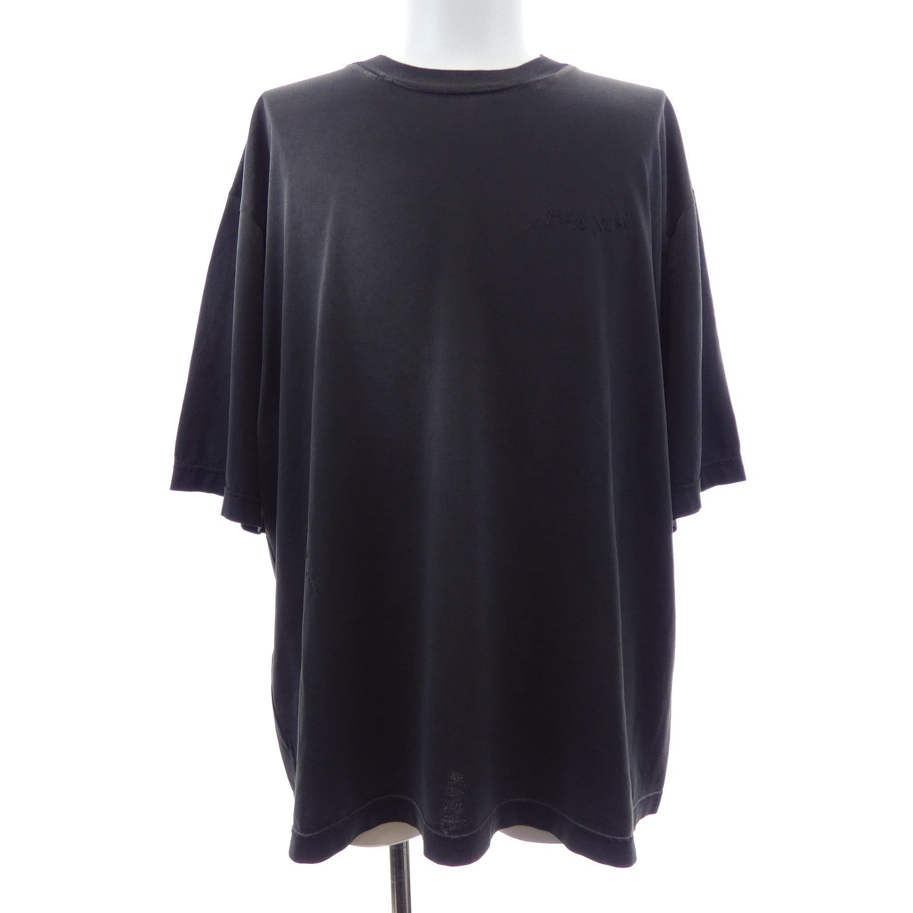 Ｔシャツ