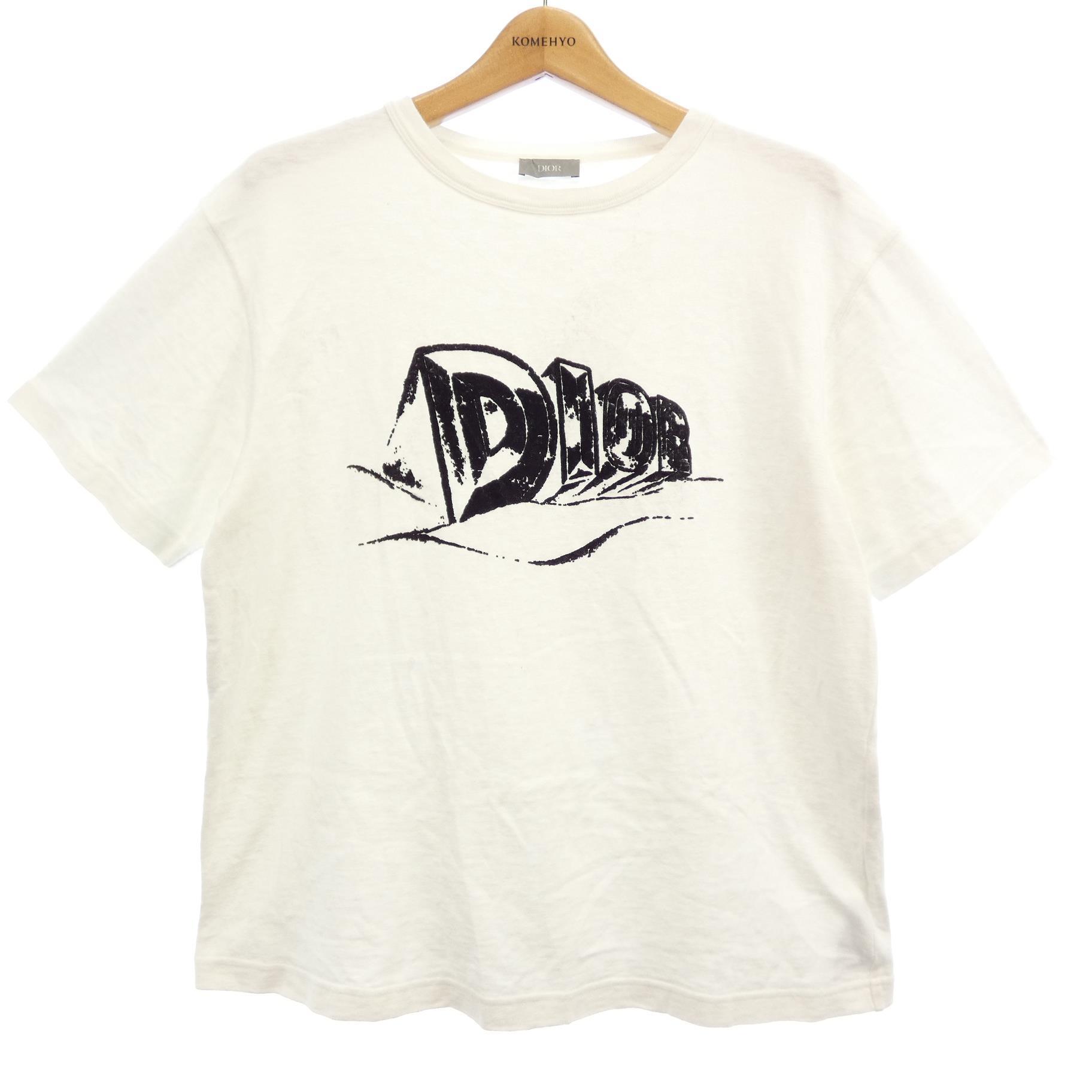 Ｔシャツ