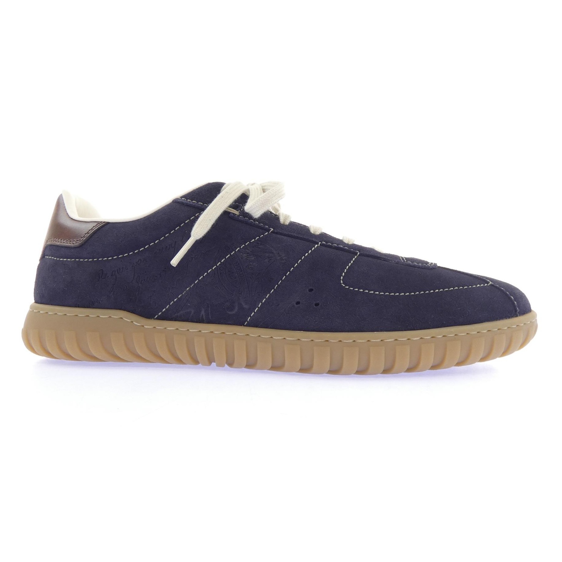 スニーカー