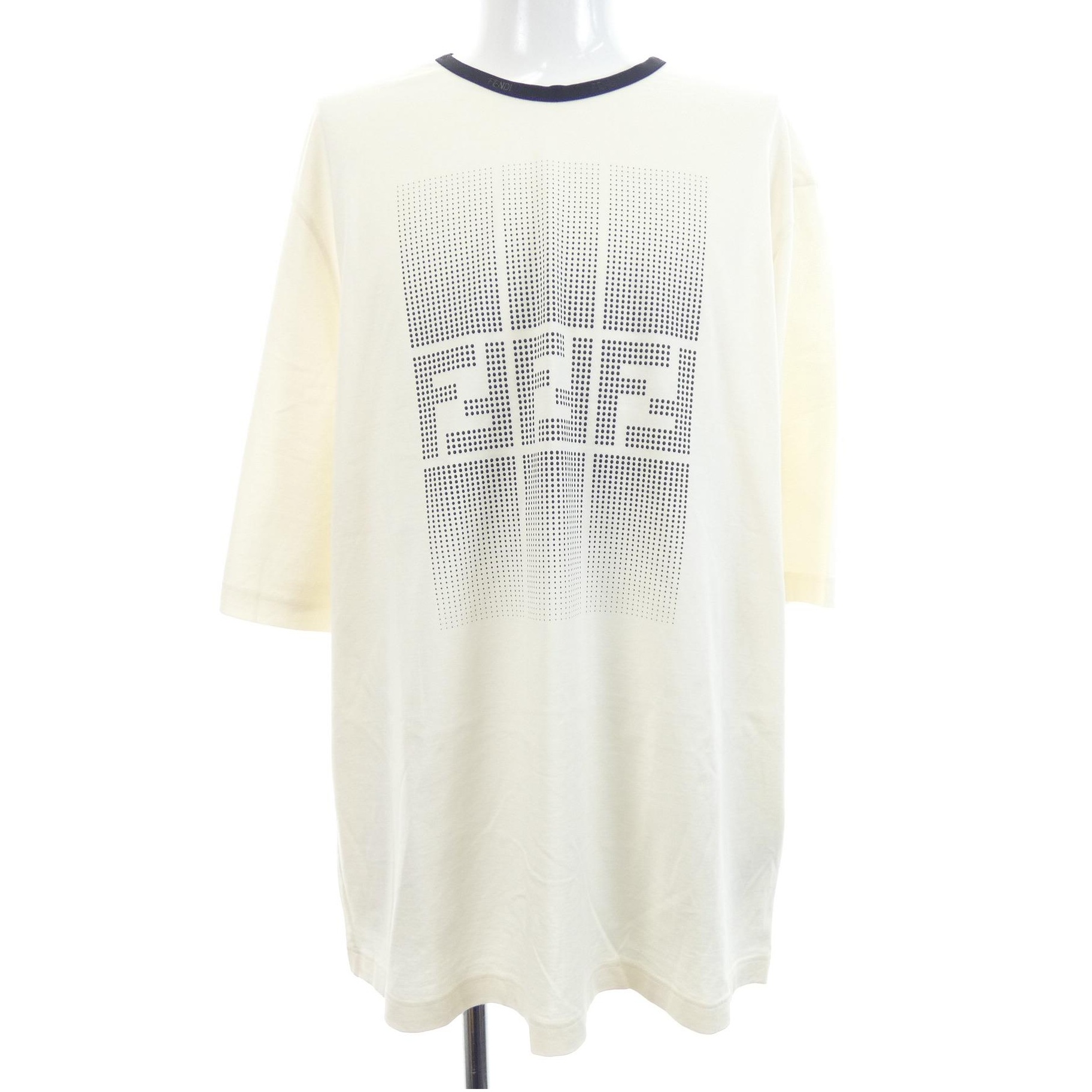 Ｔシャツ
