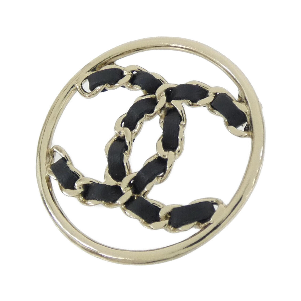 BROOCH