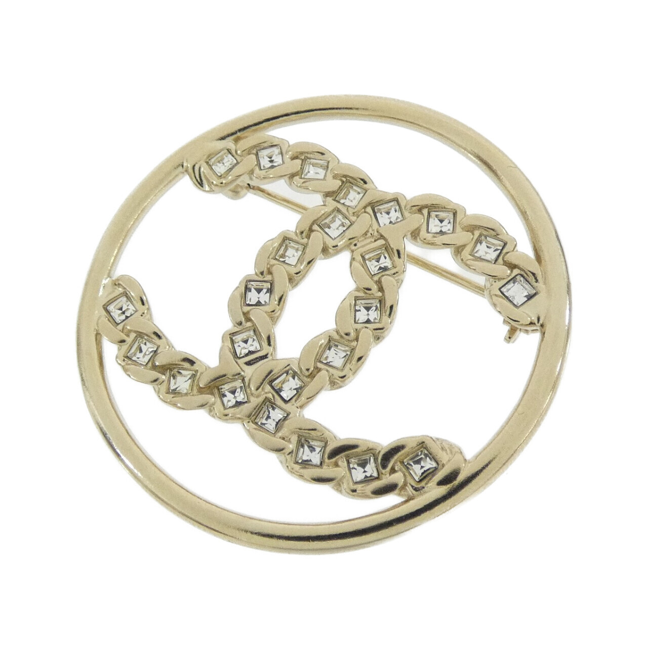 BROOCH
