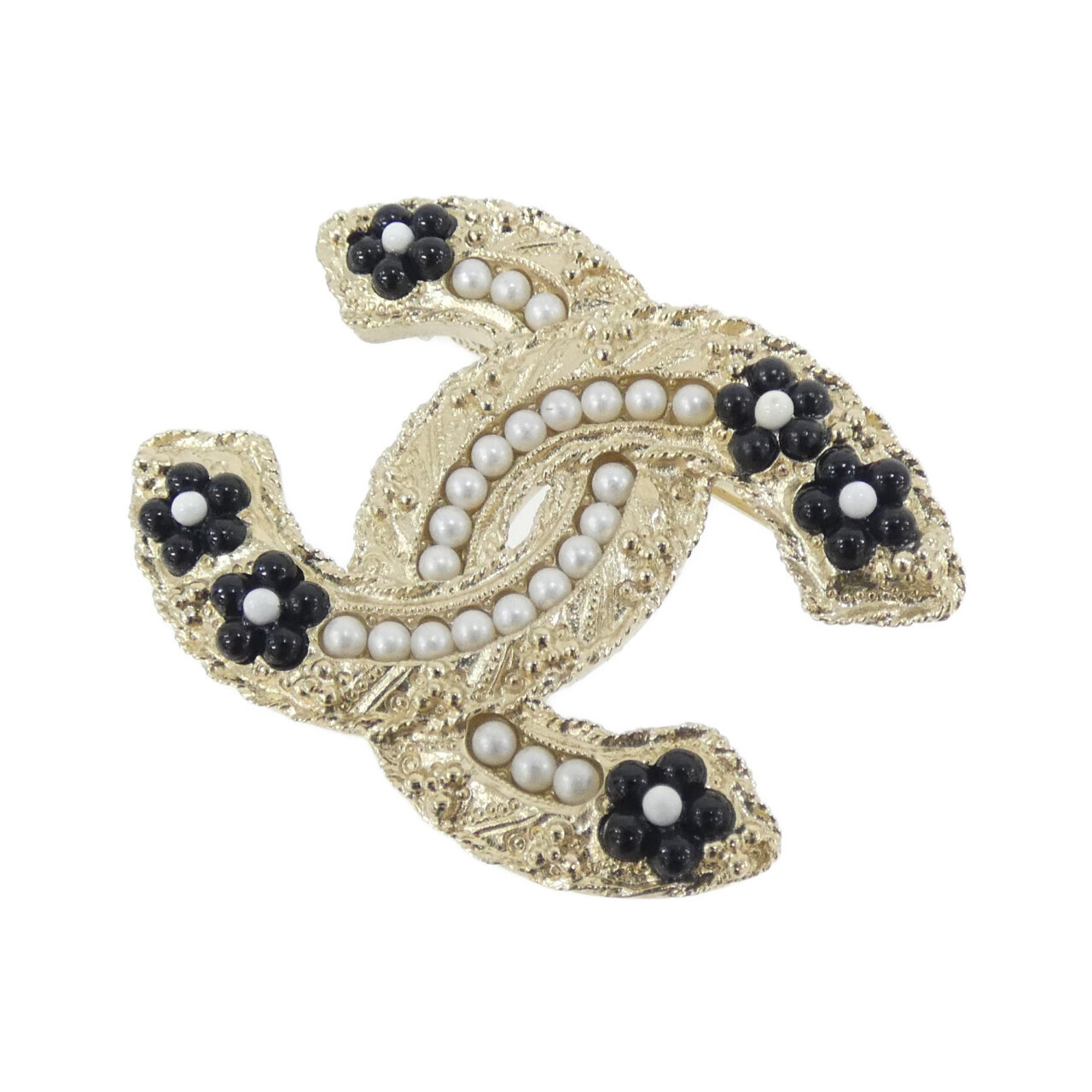 BROOCH