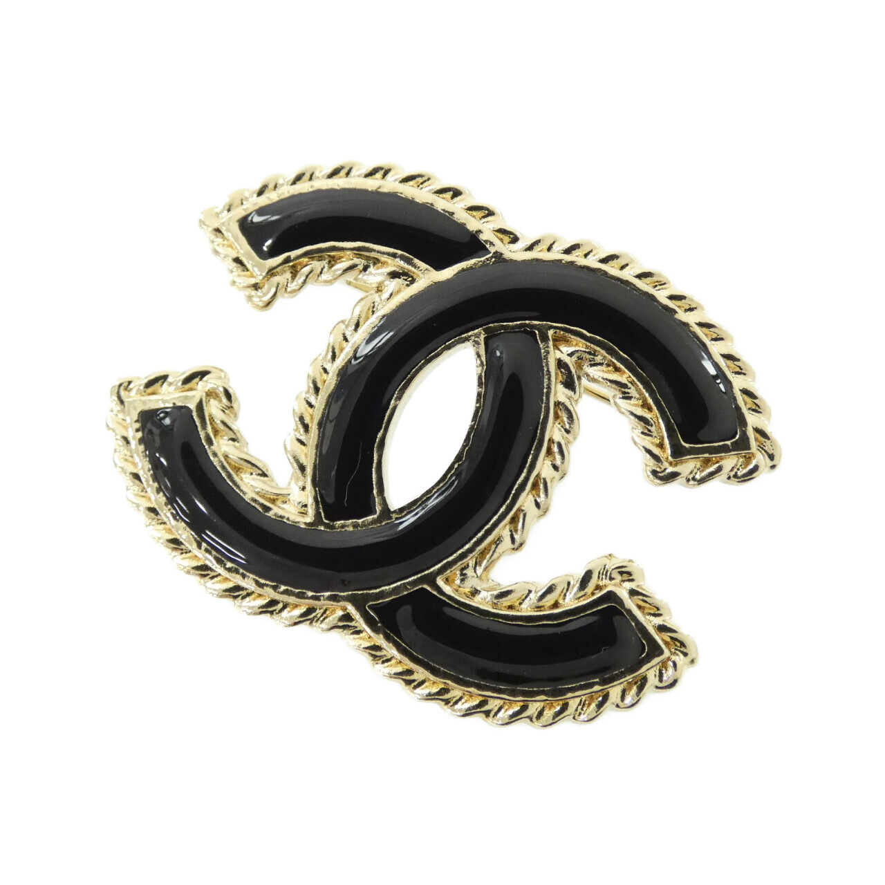 BROOCH