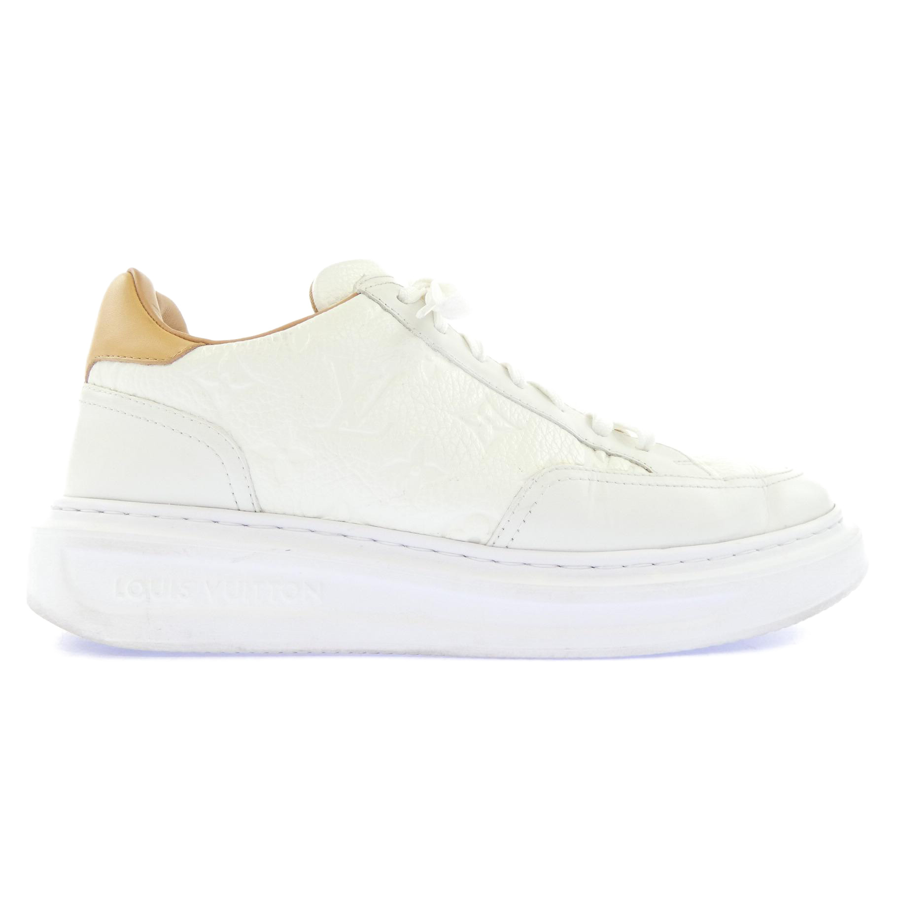 スニーカー