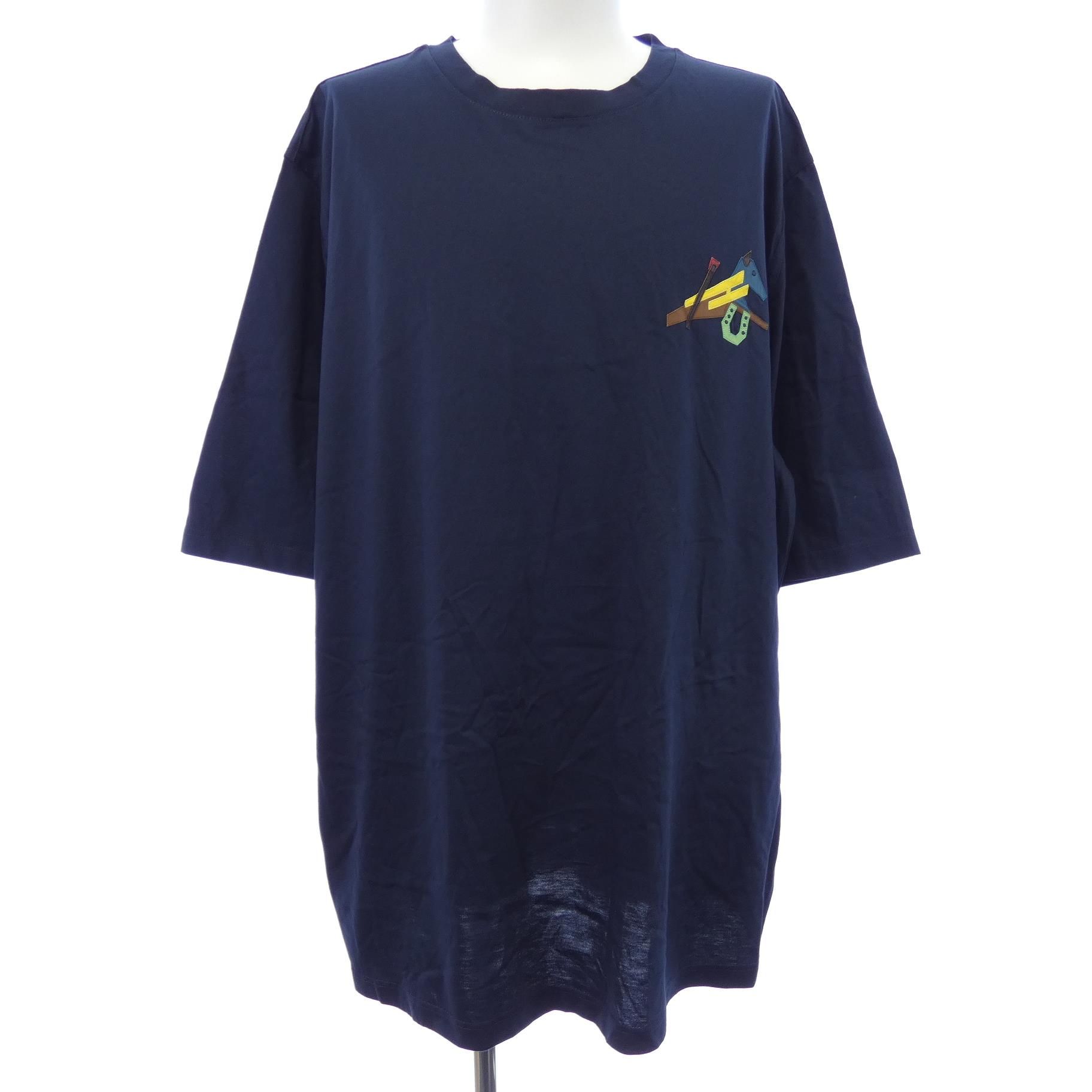 Ｔシャツ