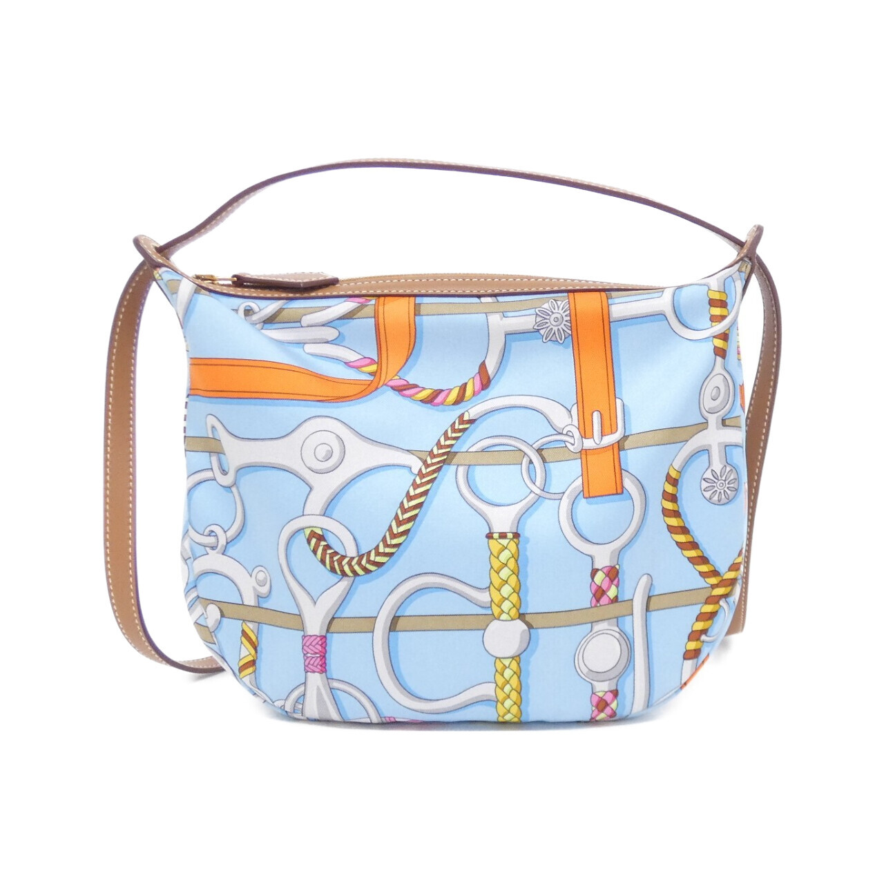 POUCH