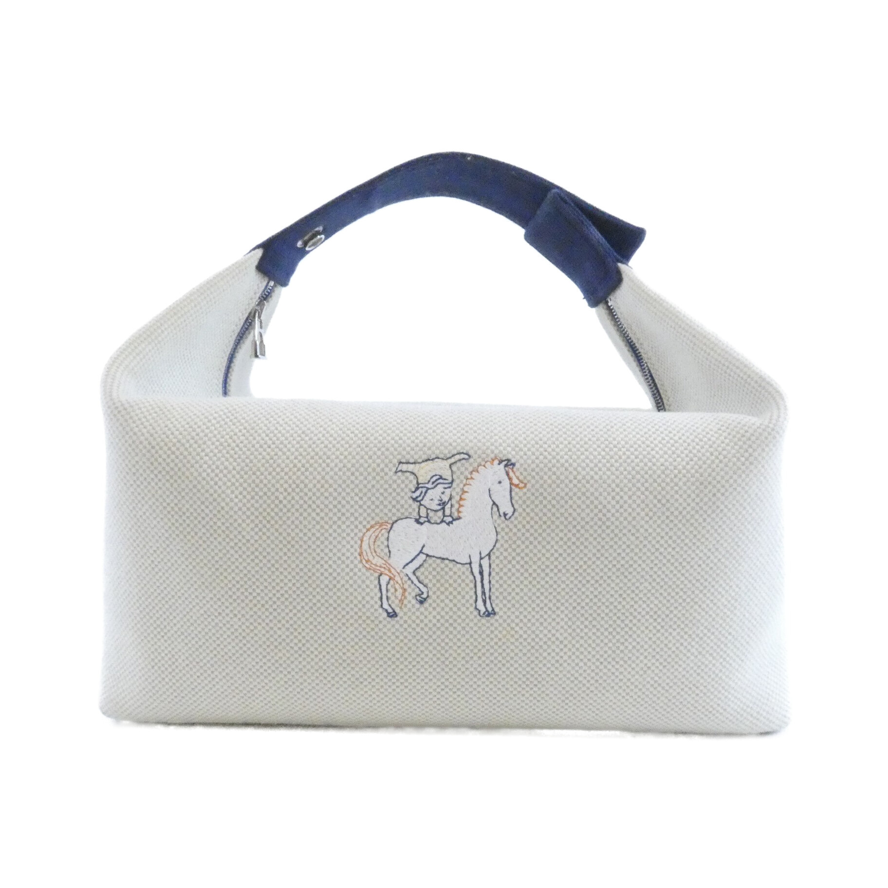 POUCH