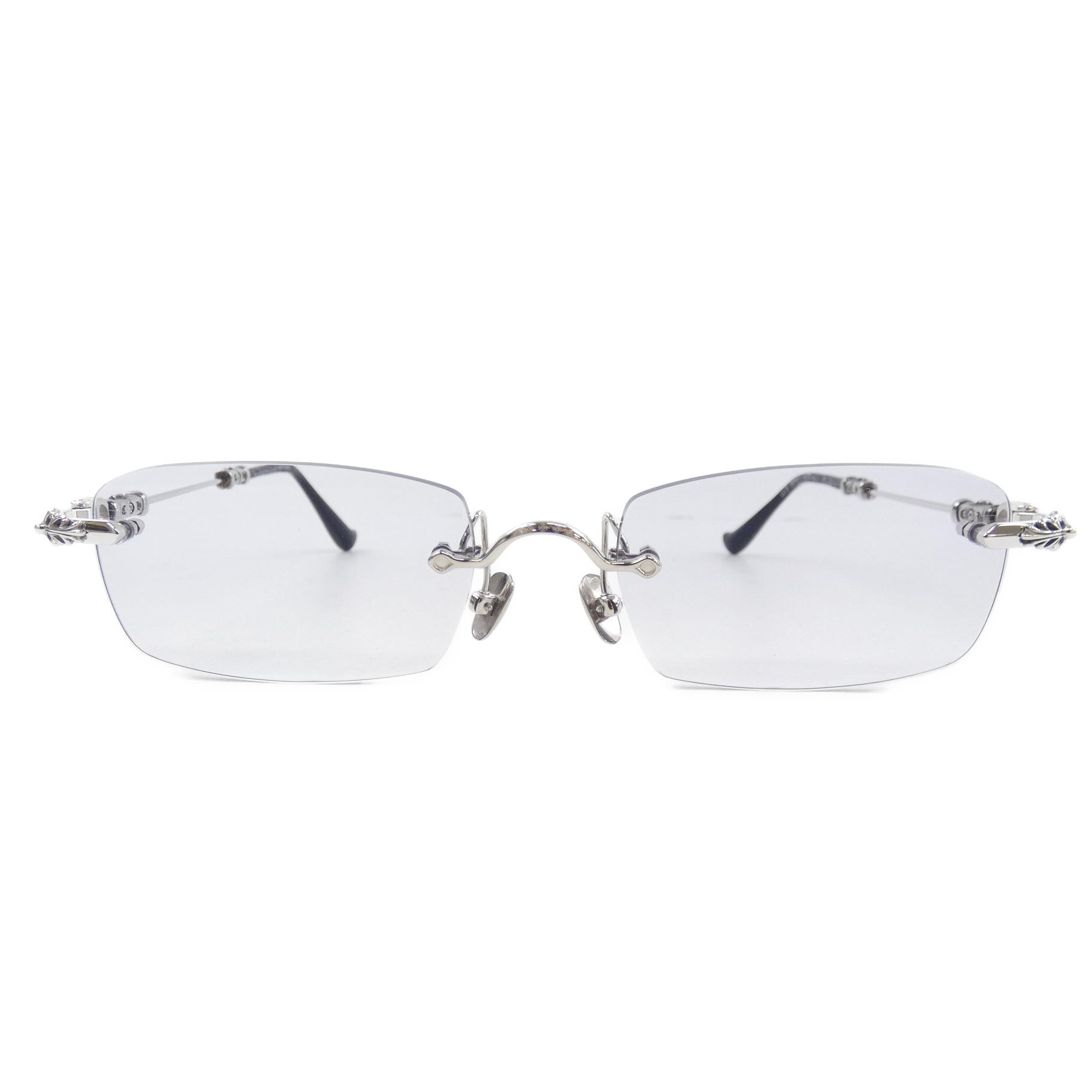 EYEWEAR
