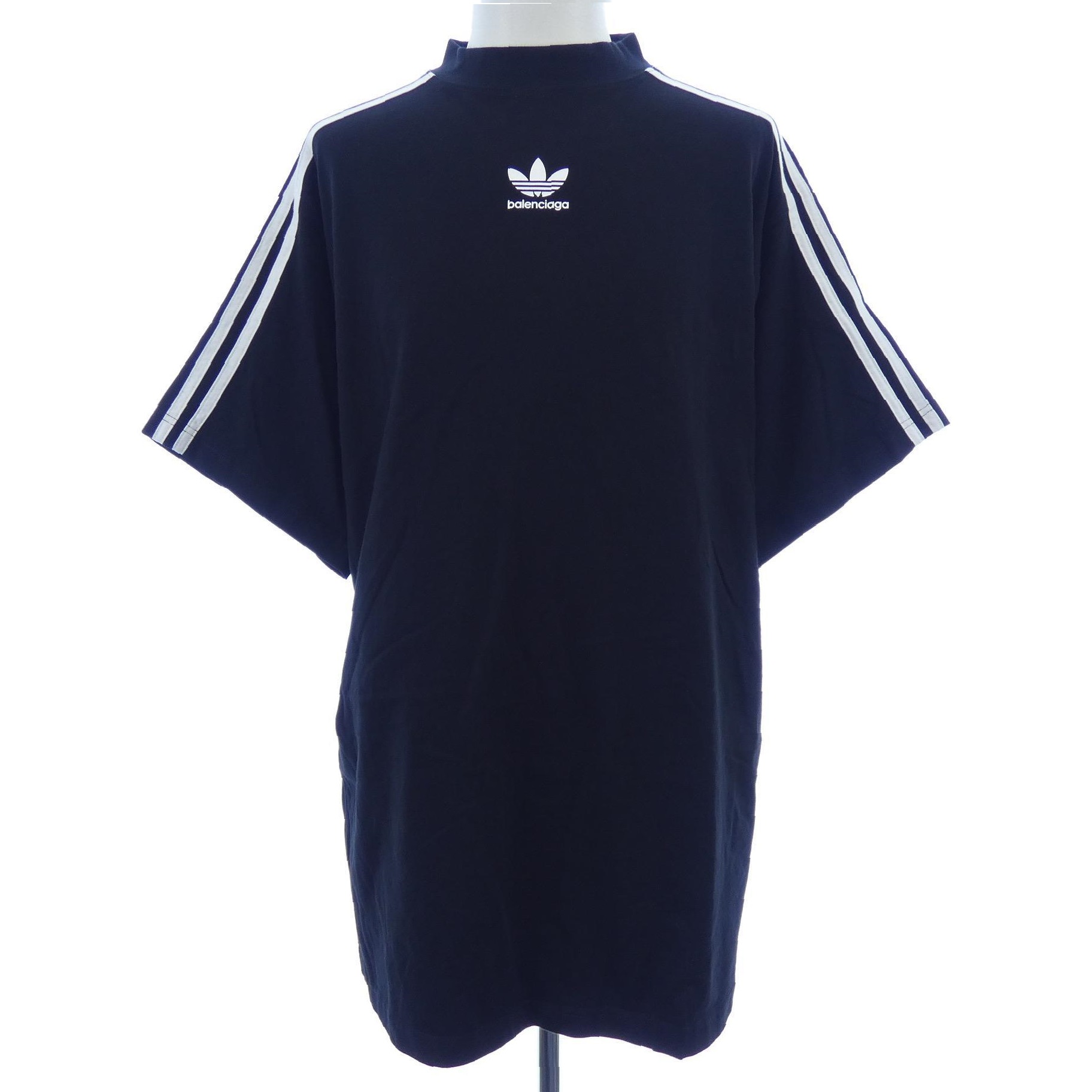 Ｔシャツ