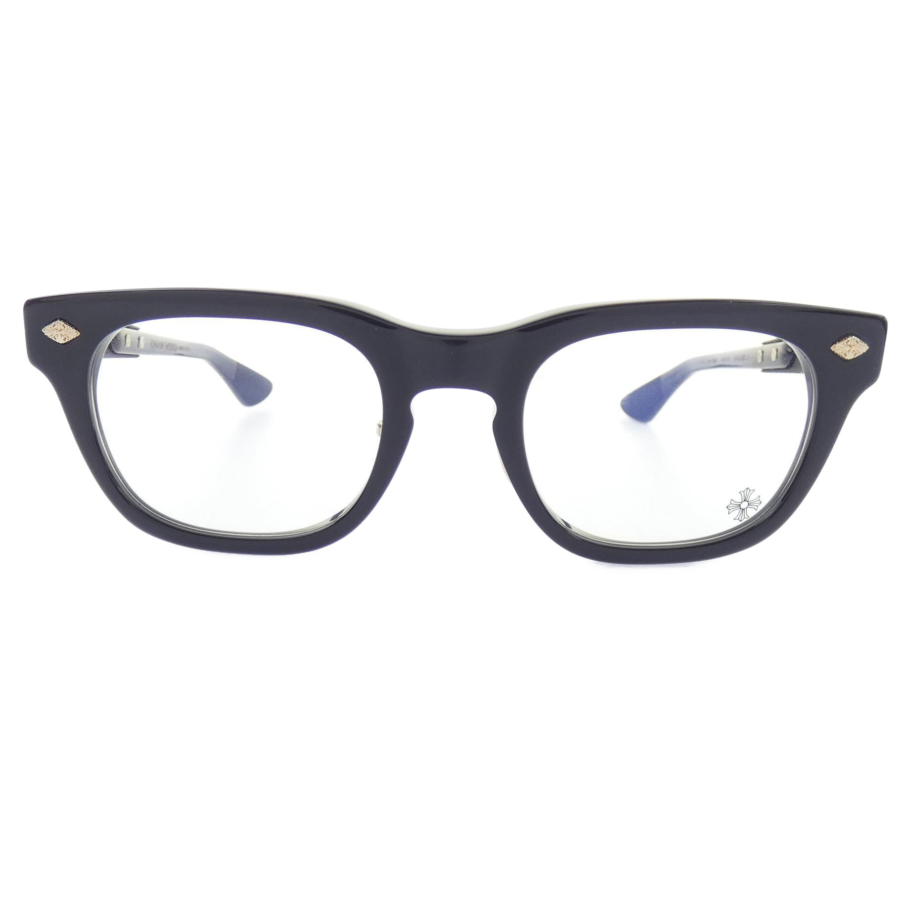 EYEWEAR