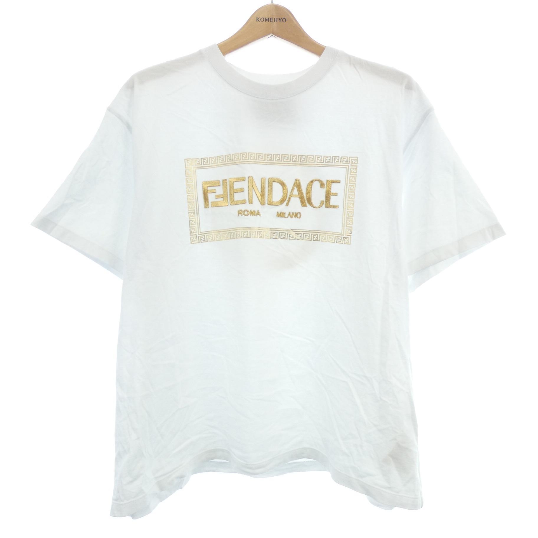 Ｔシャツ
