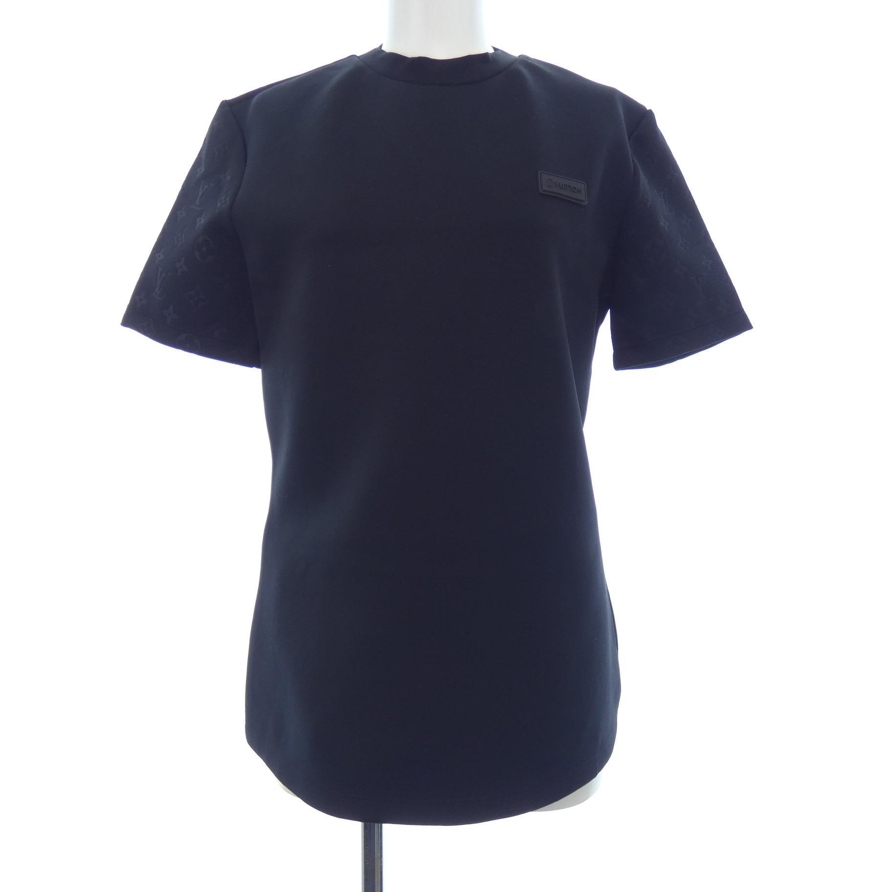Ｔシャツ