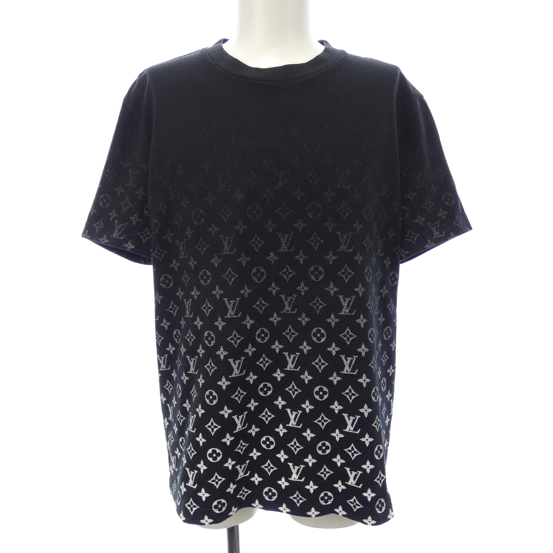 Ｔシャツ