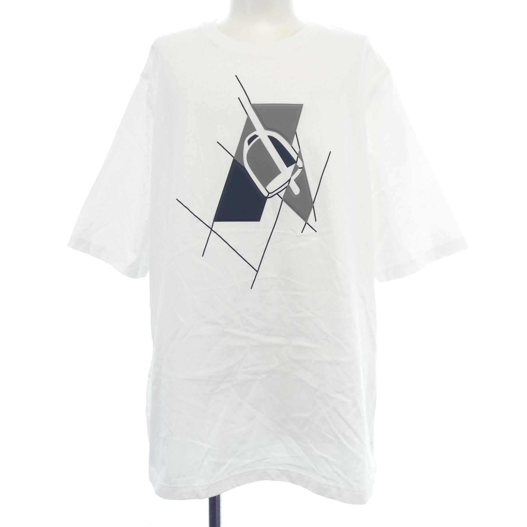 Ｔシャツ