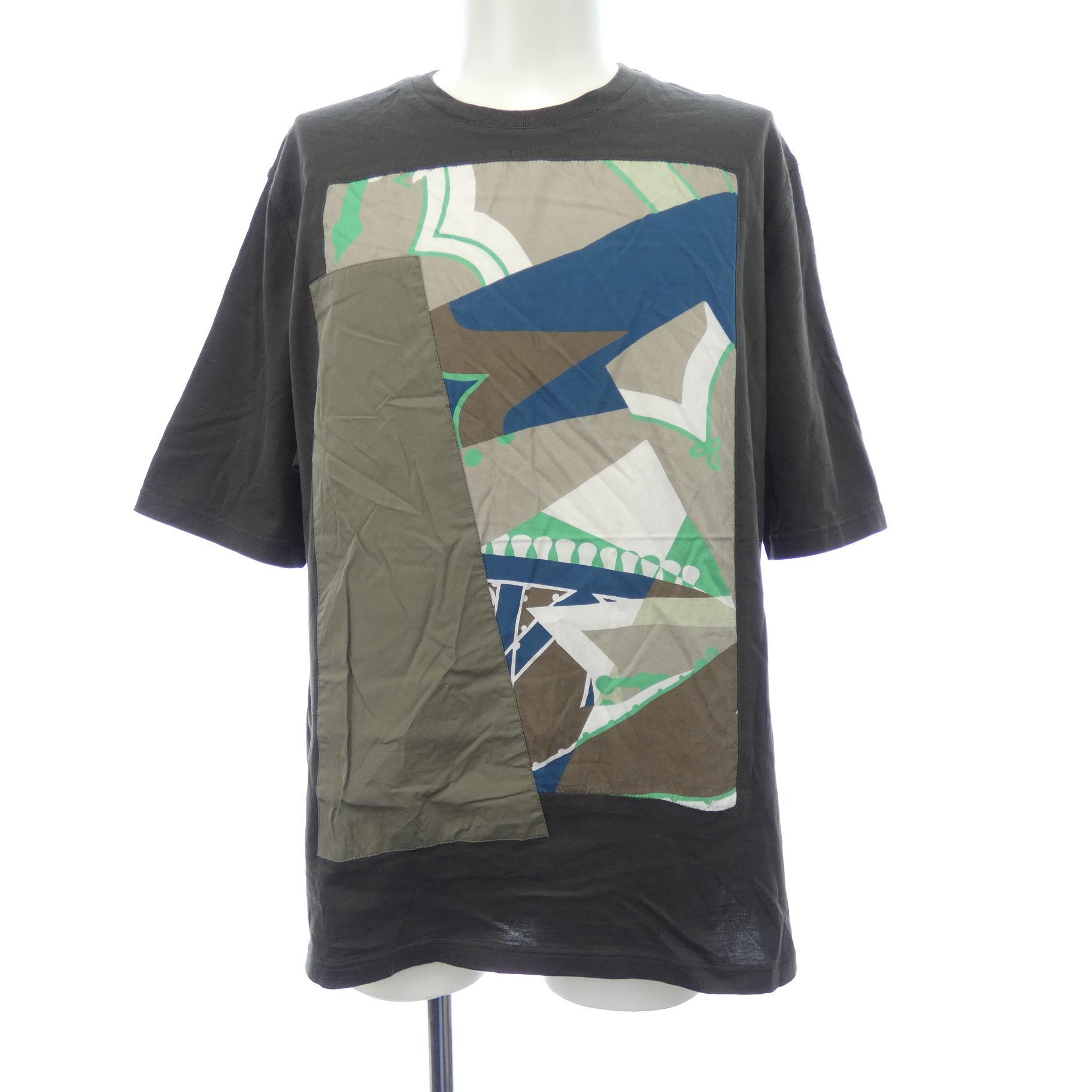 Ｔシャツ