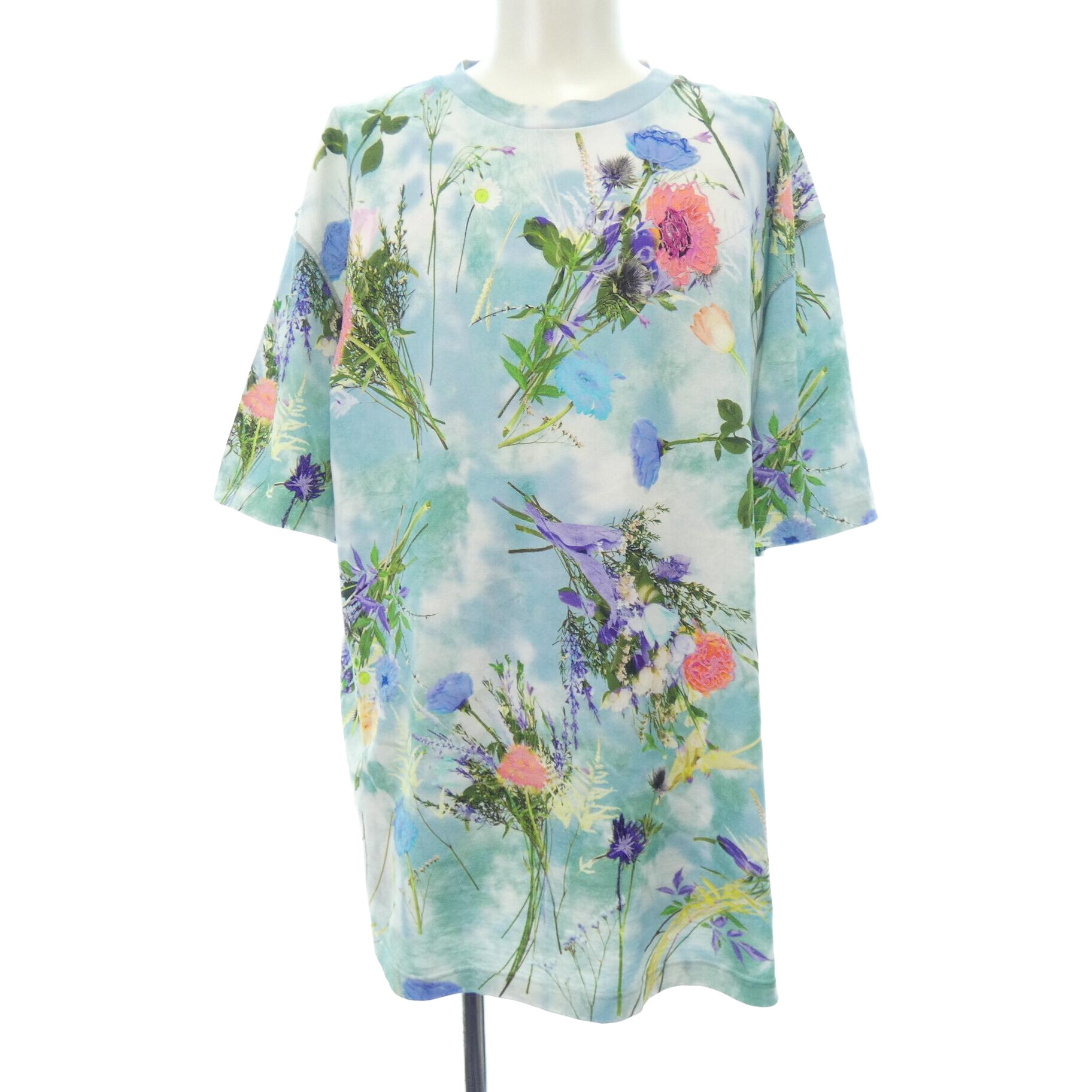 Ｔシャツ