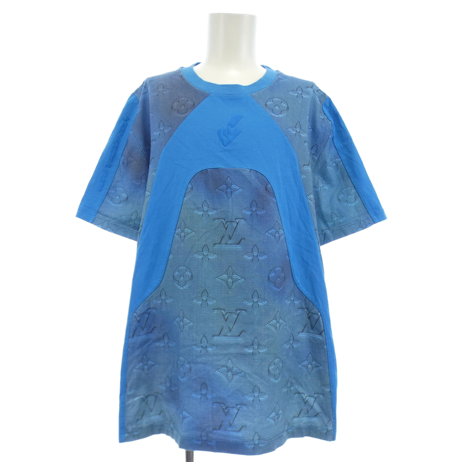 Ｔシャツ