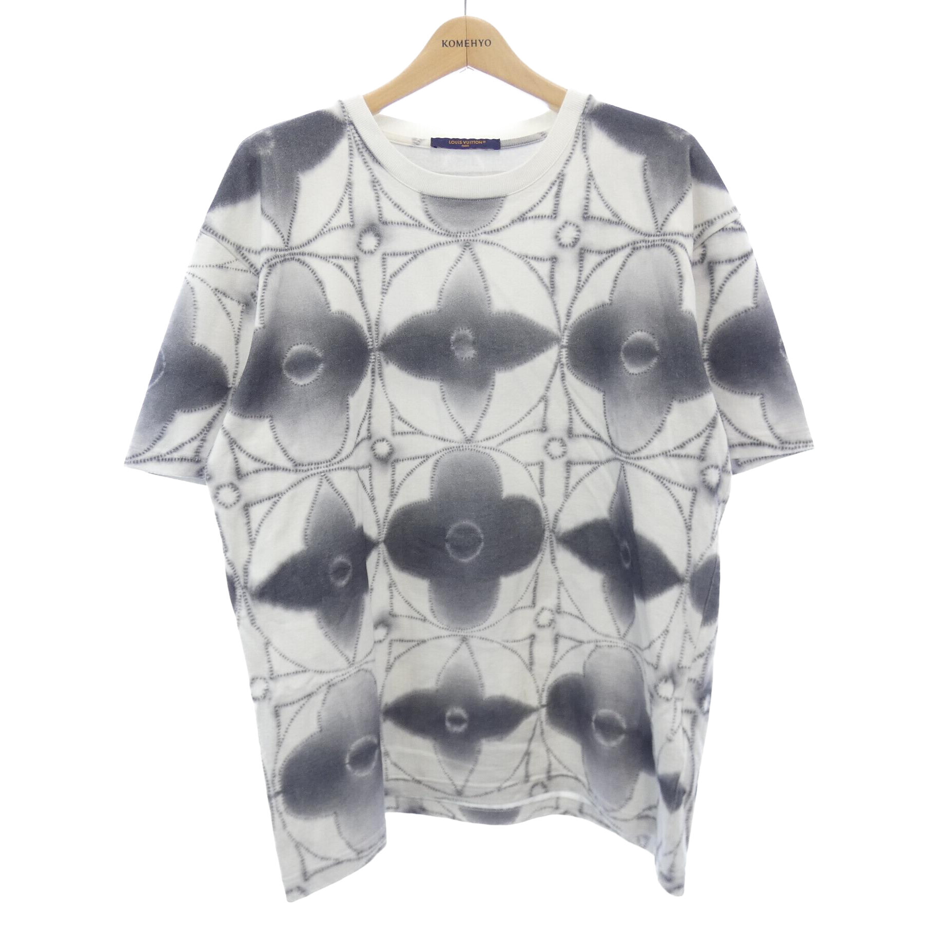 Ｔシャツ