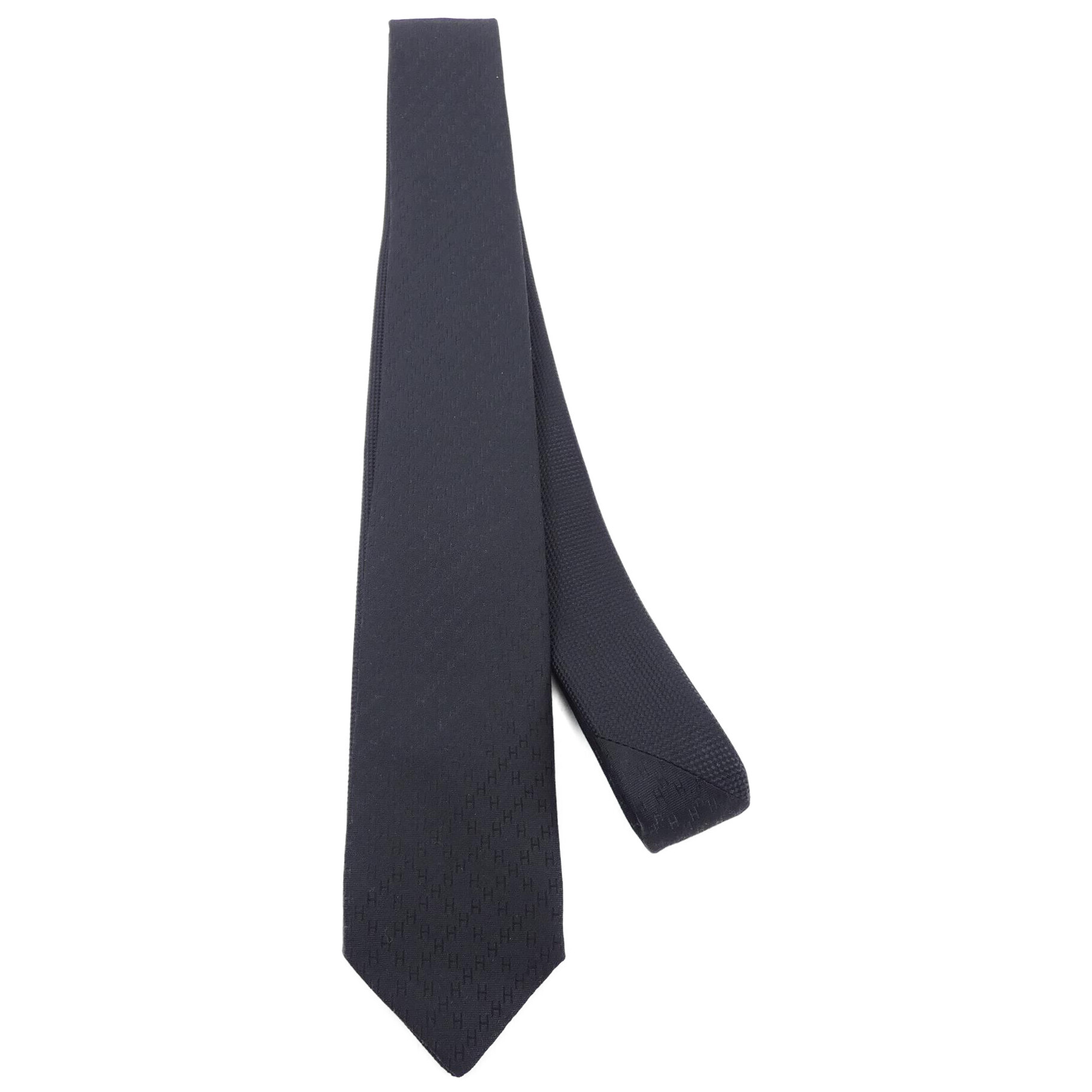 NECKTIE