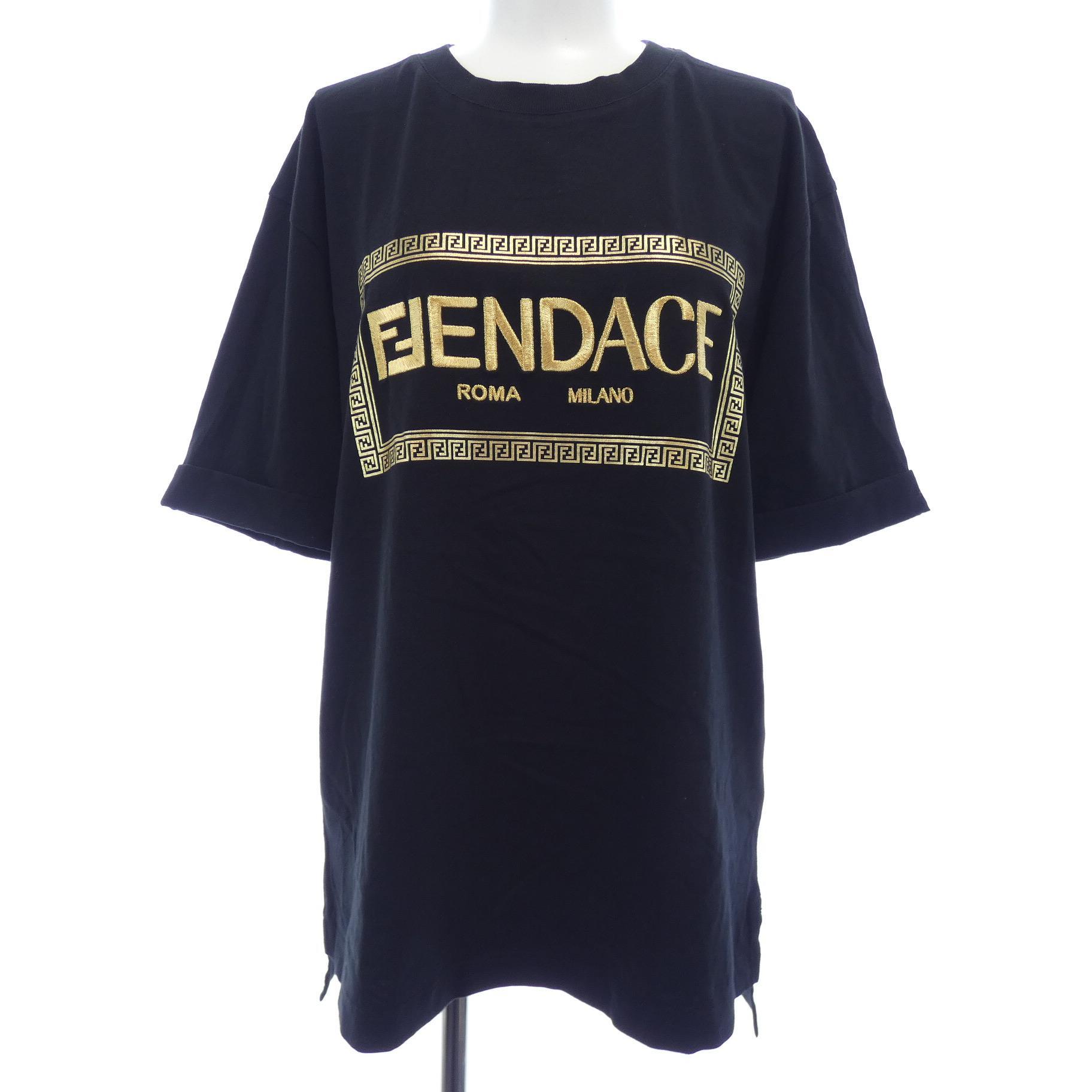 Ｔシャツ