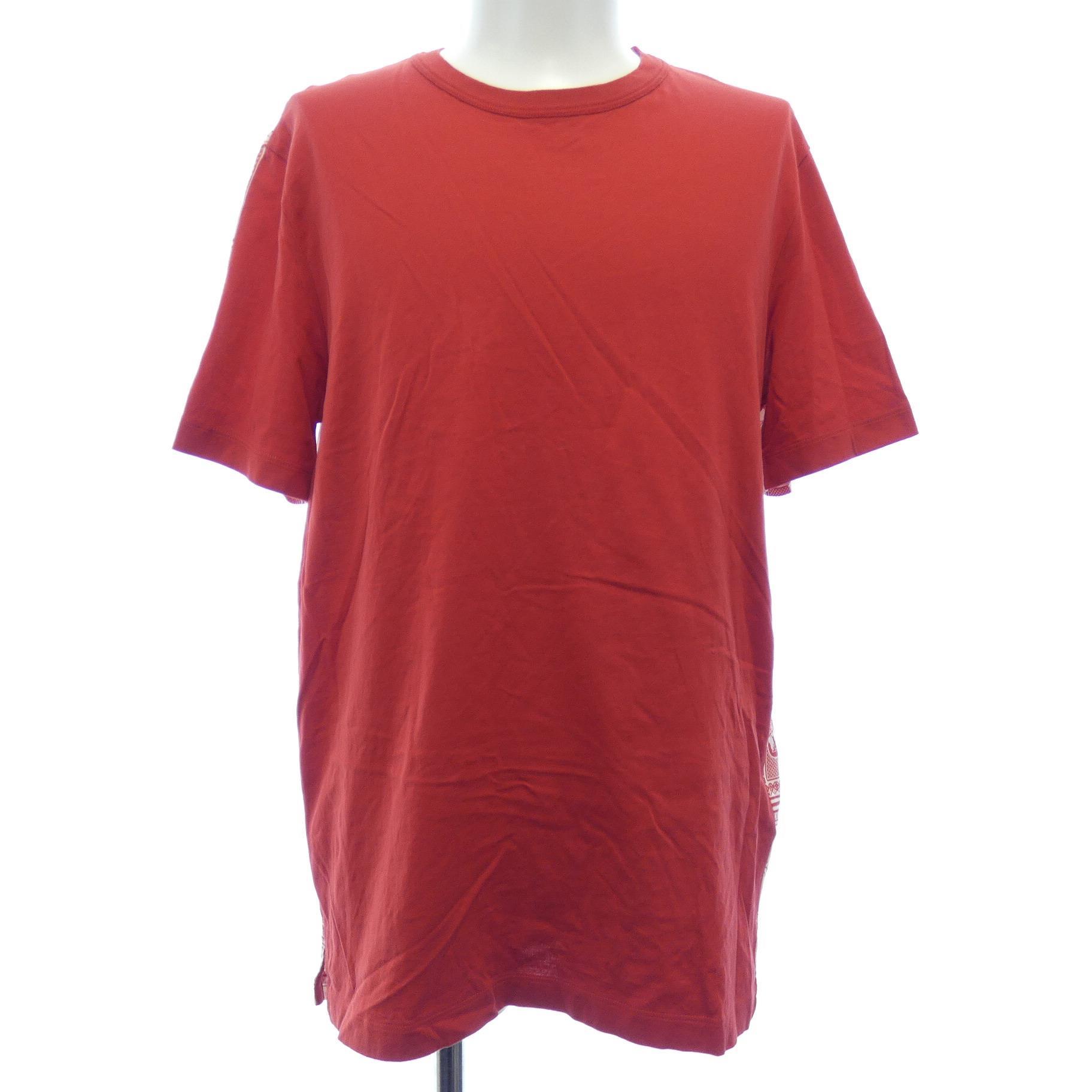 Ｔシャツ