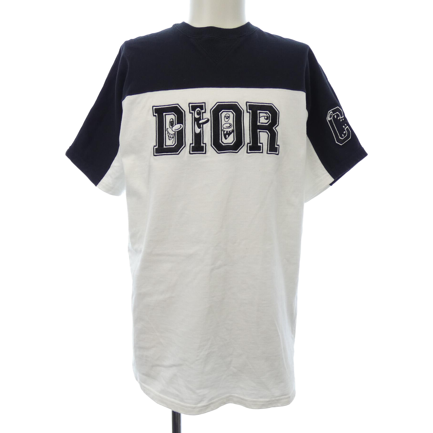 Ｔシャツ