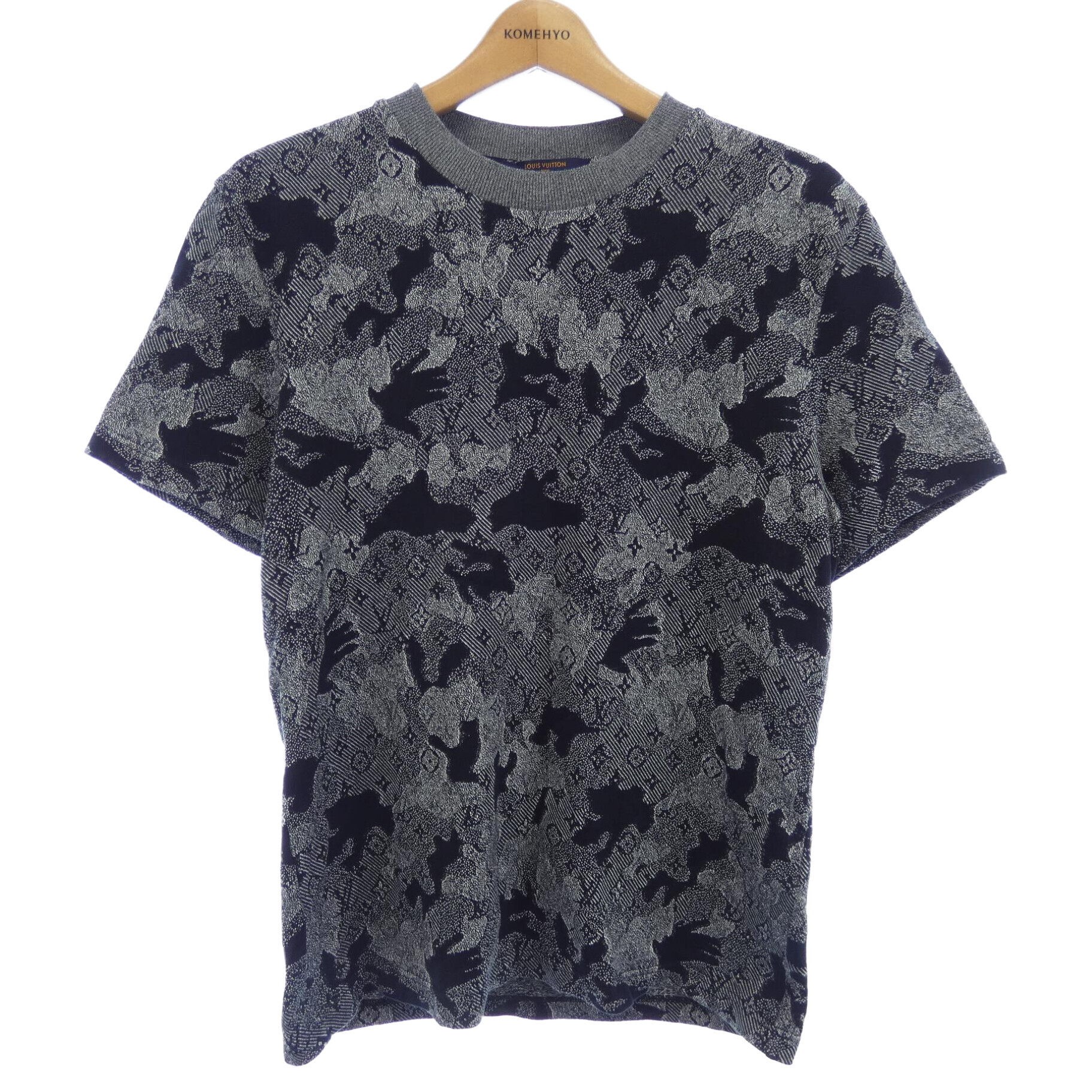 Ｔシャツ