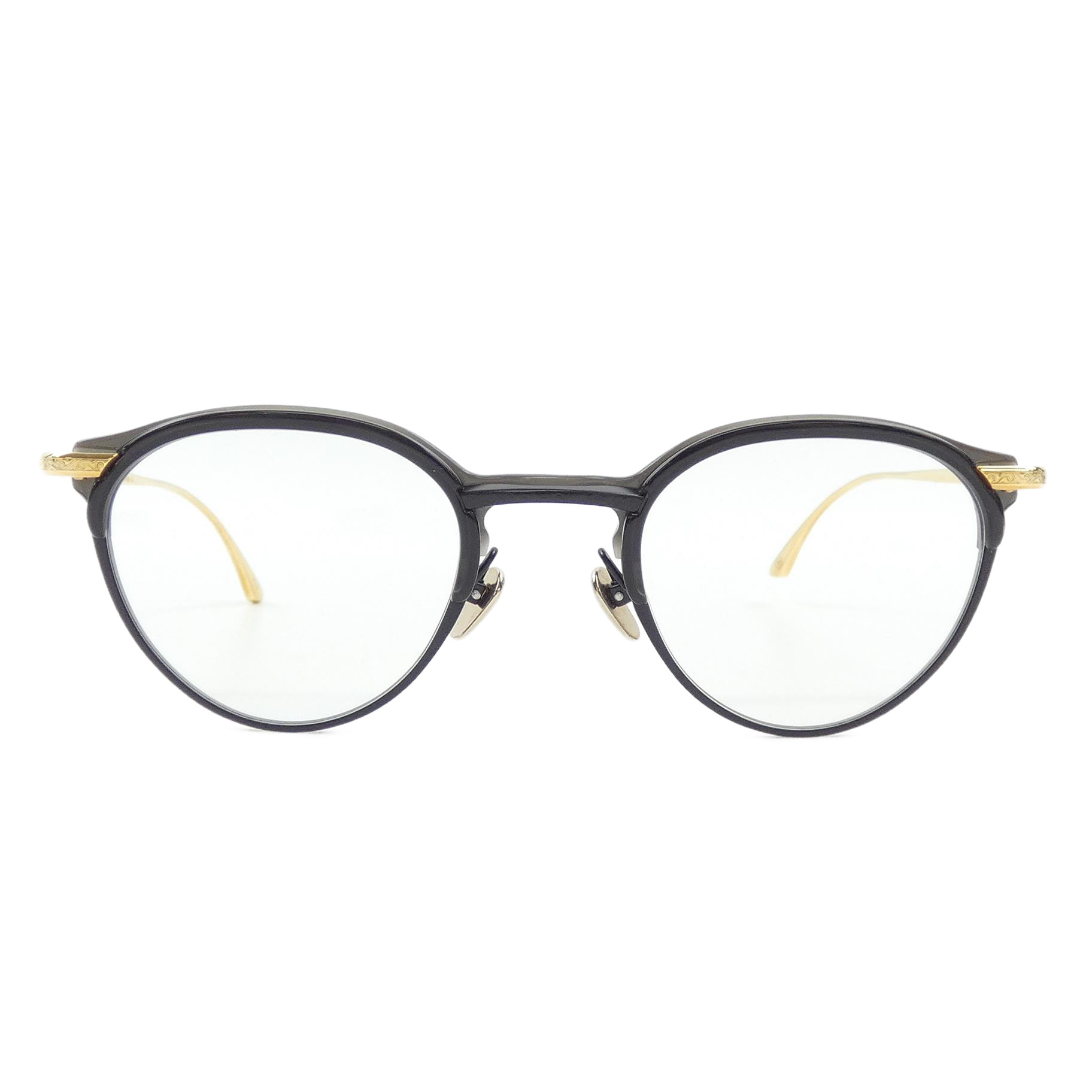 EYEWEAR