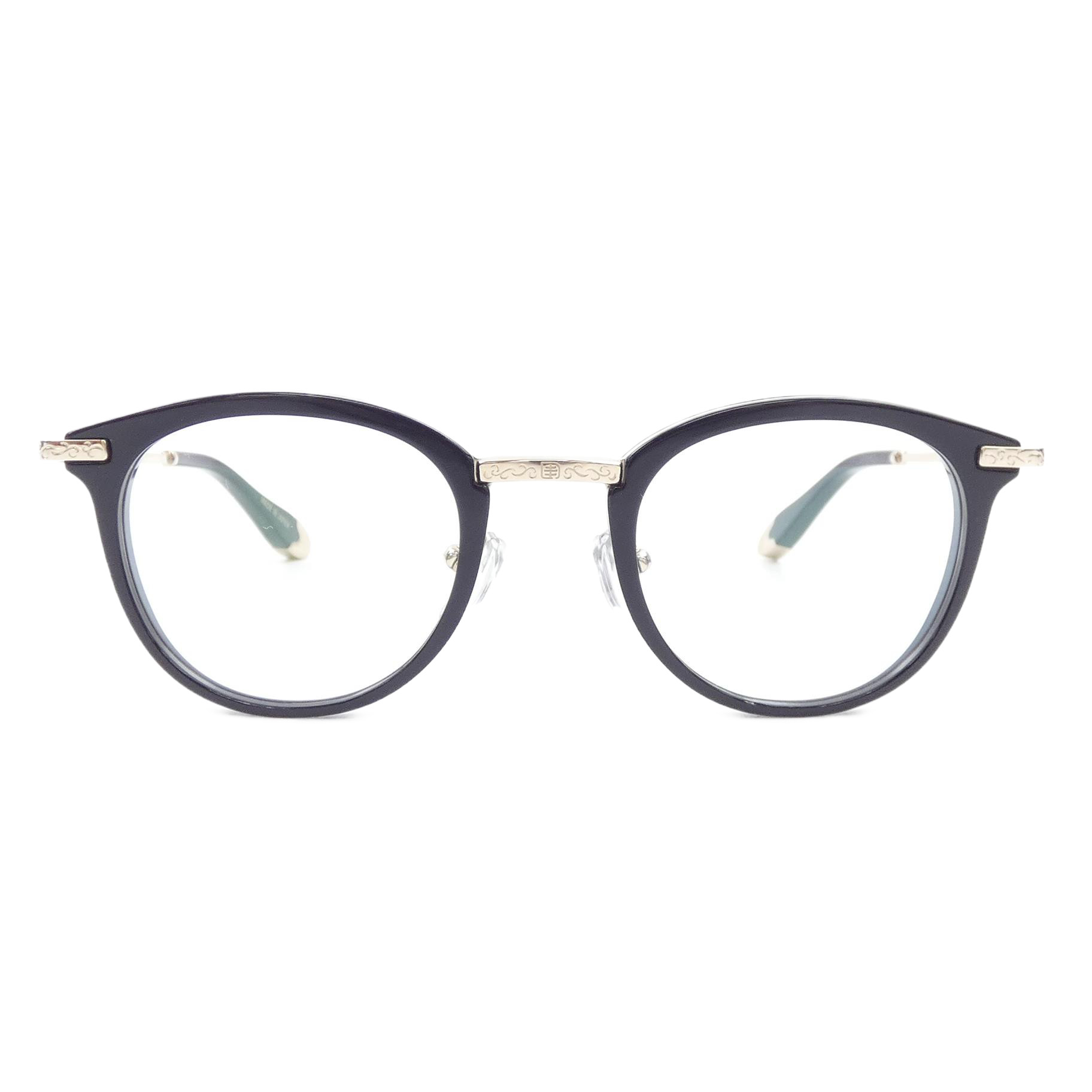 EYEWEAR