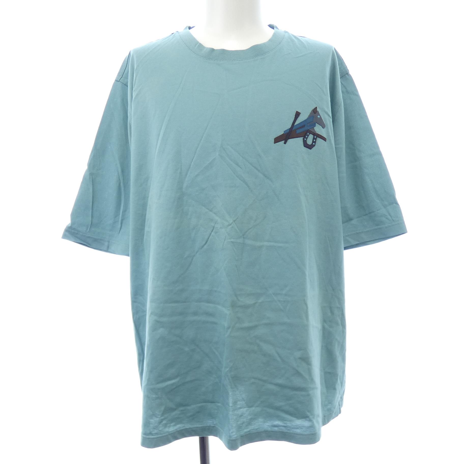 Ｔシャツ