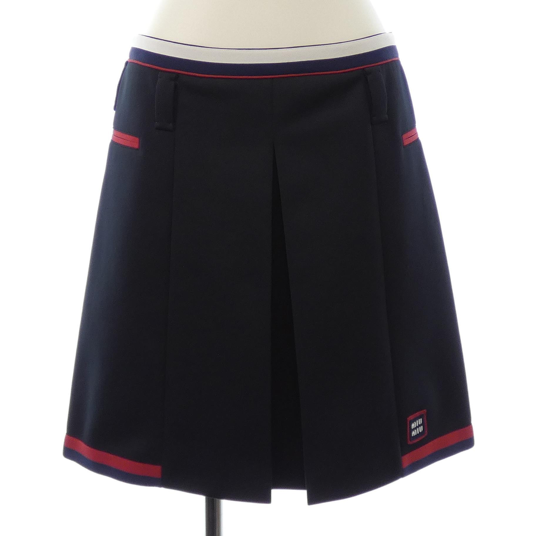 スカート