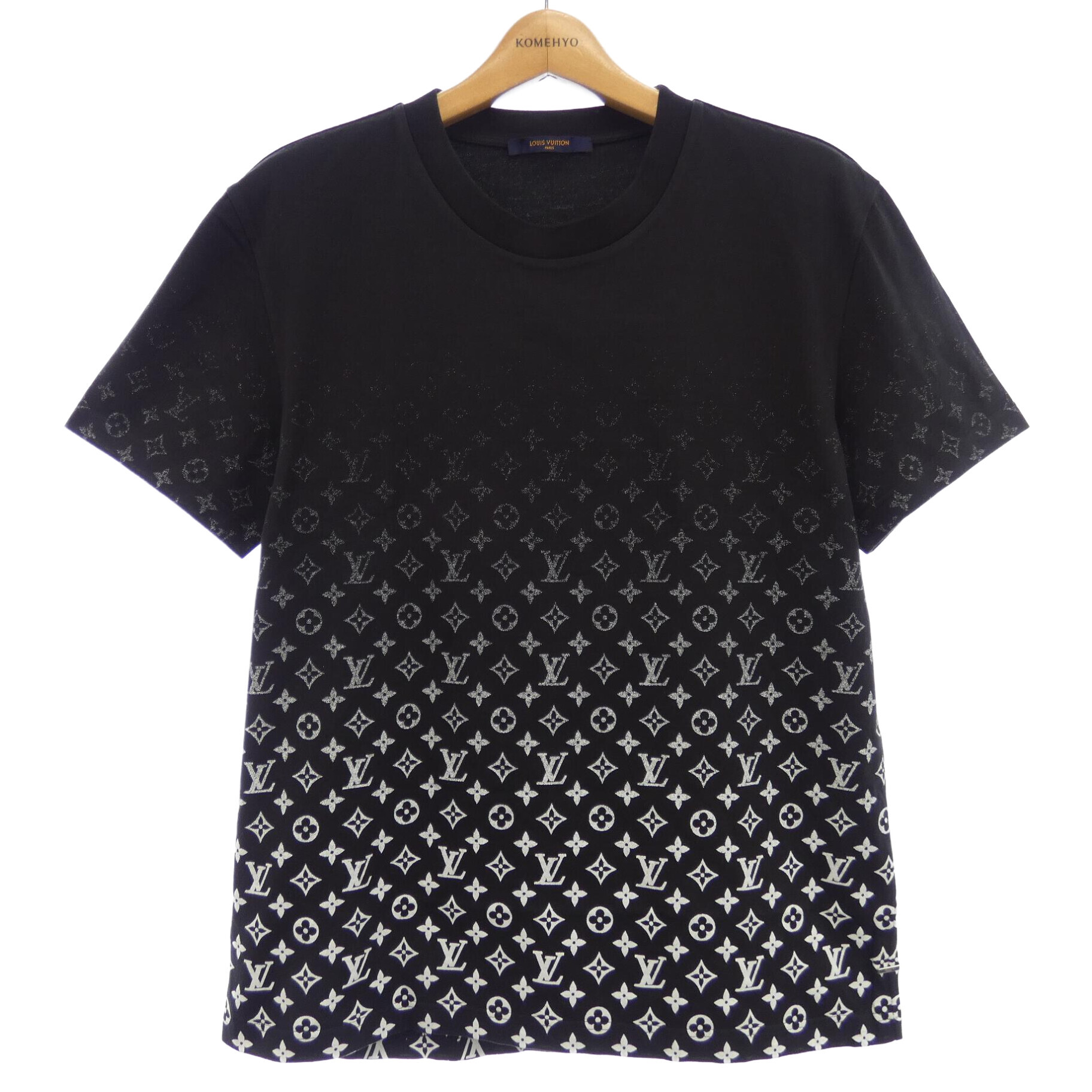 Ｔシャツ