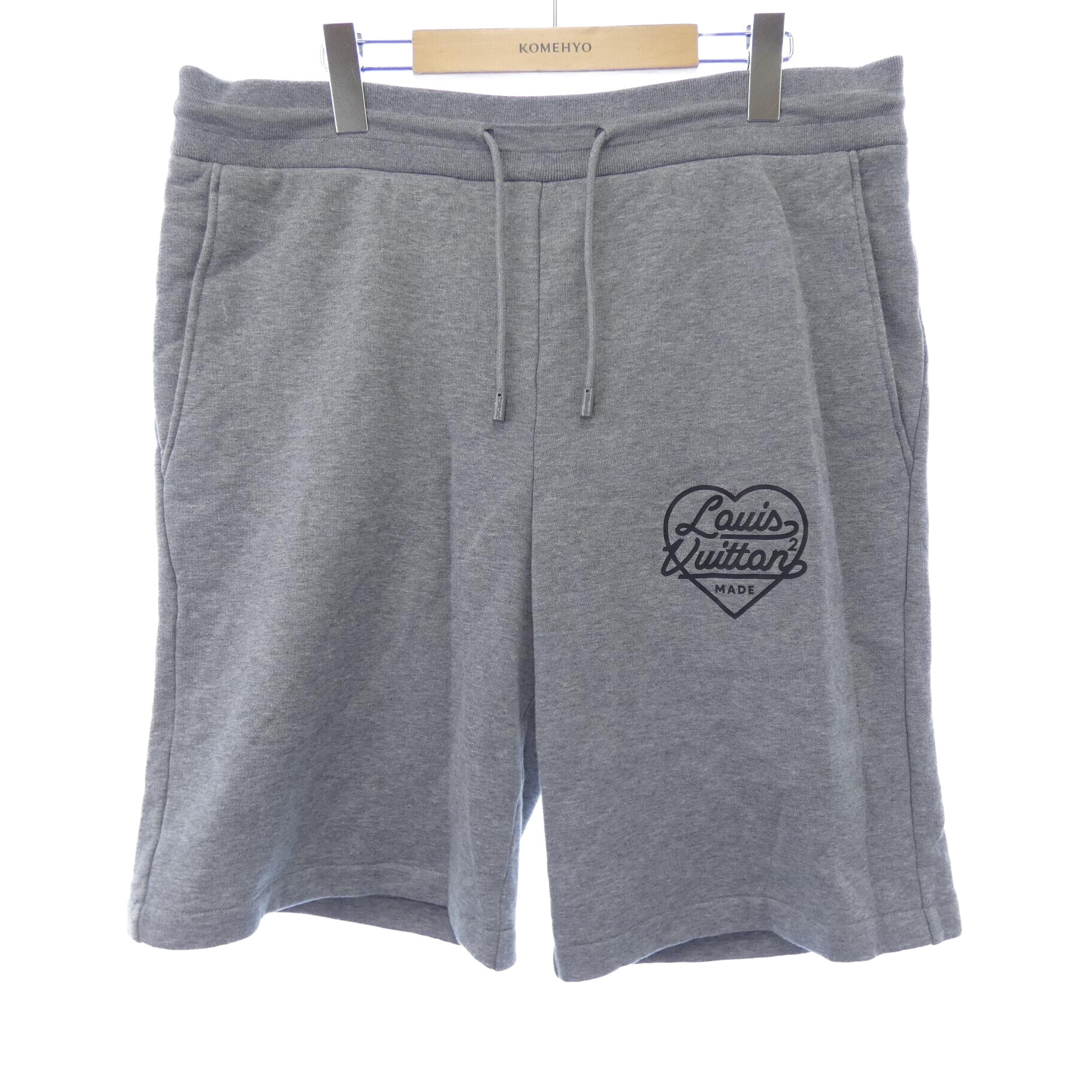ショートパンツ