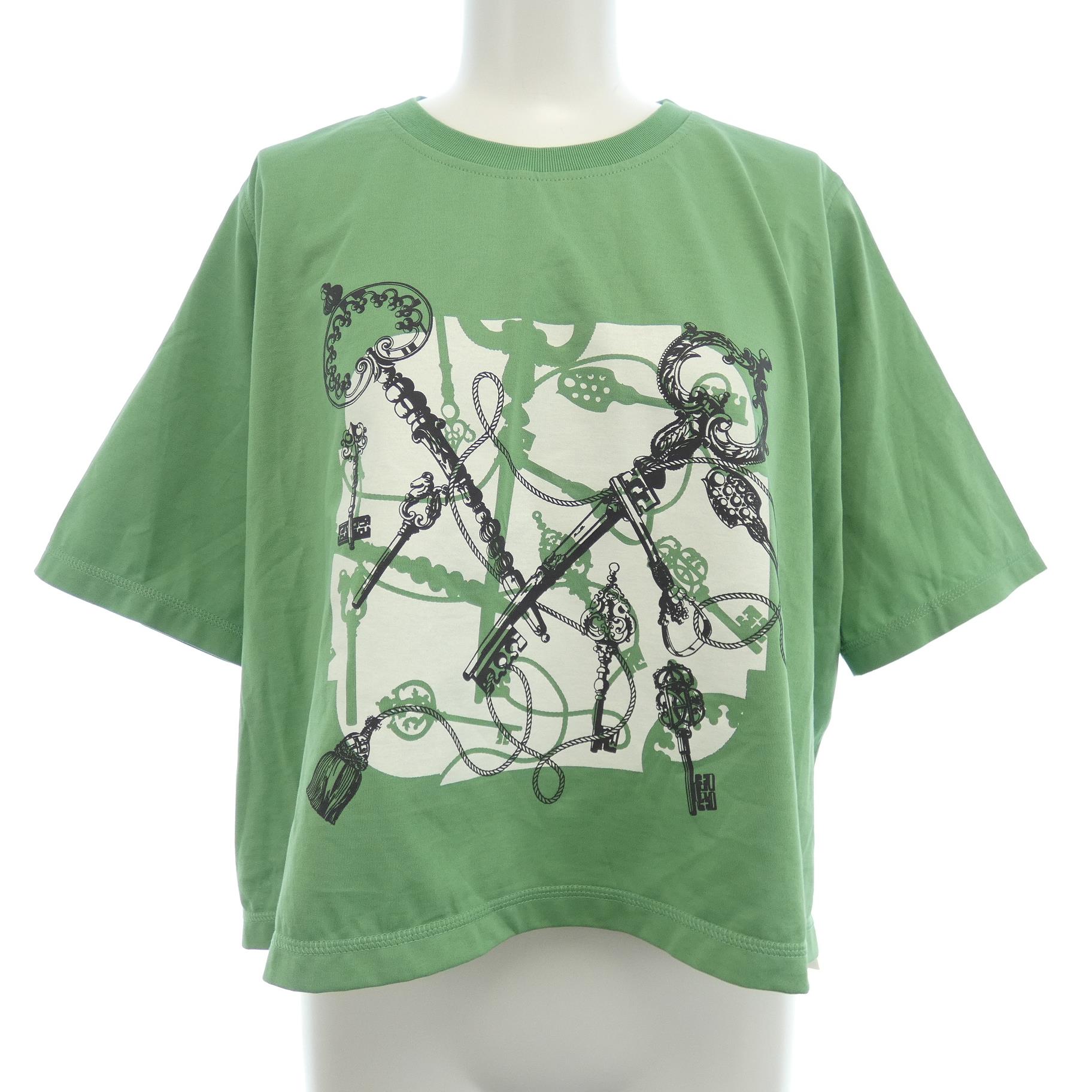 Ｔシャツ